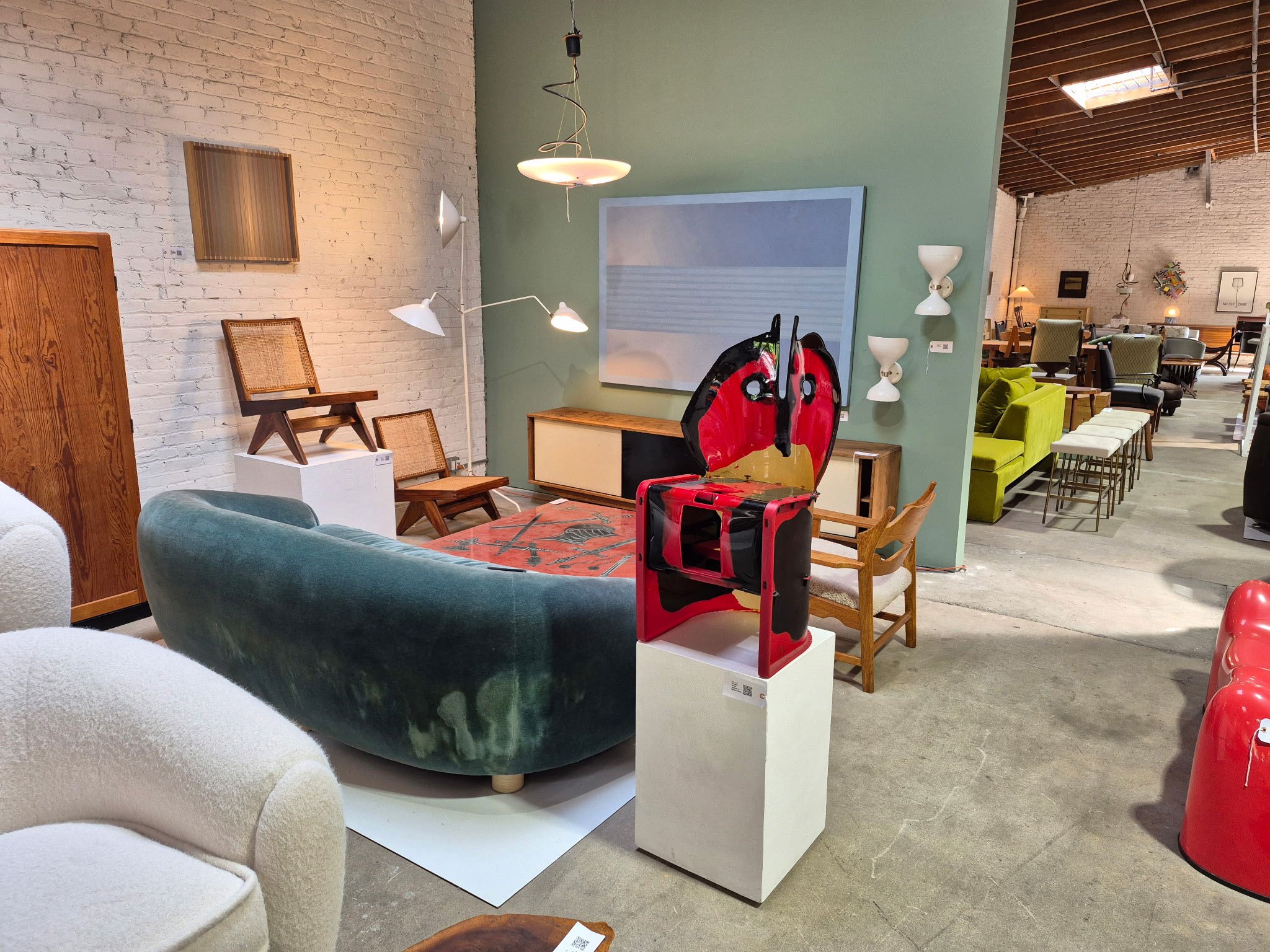 BILLINGS Spring 2026 Modern Design Auction Warehouse Set Up 1