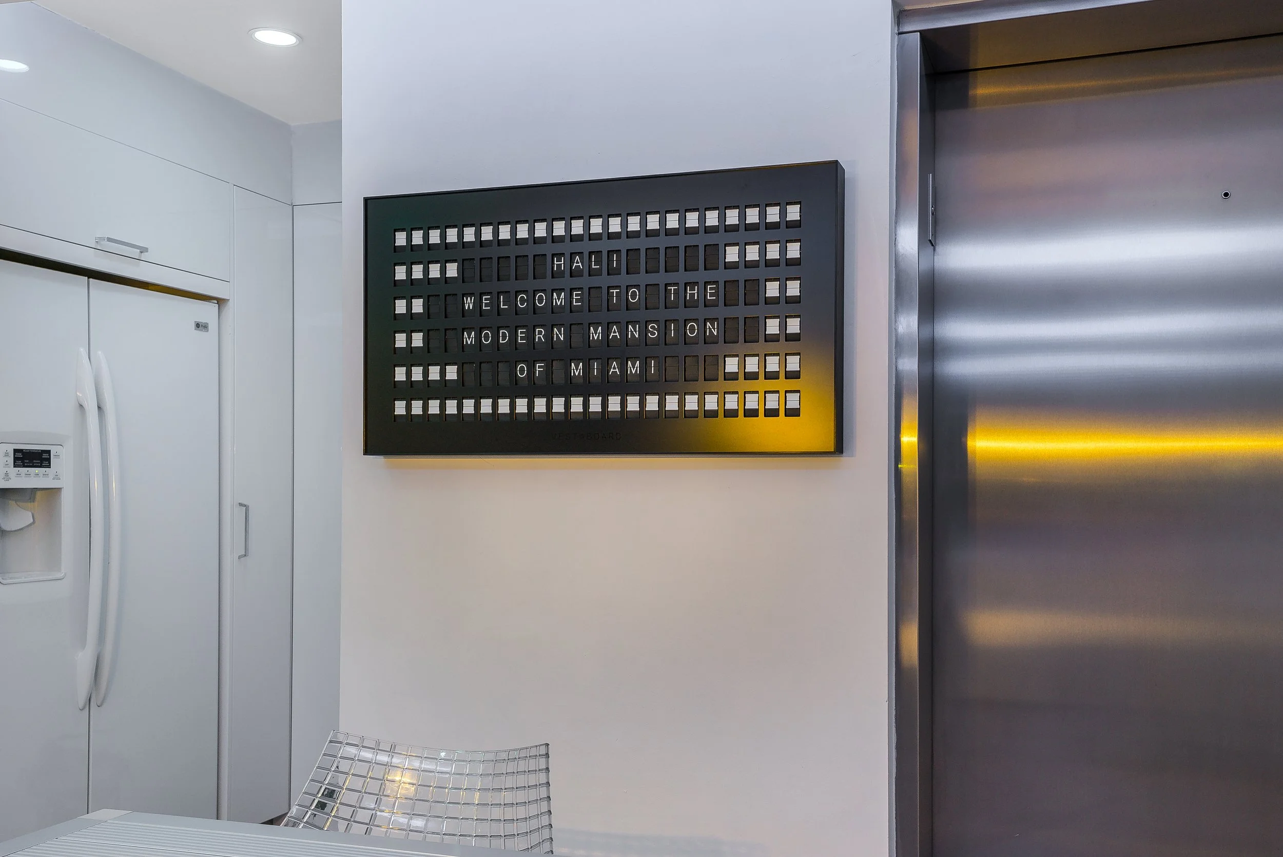 23-124 11th St, Miami Beach, FL 33139.jpg