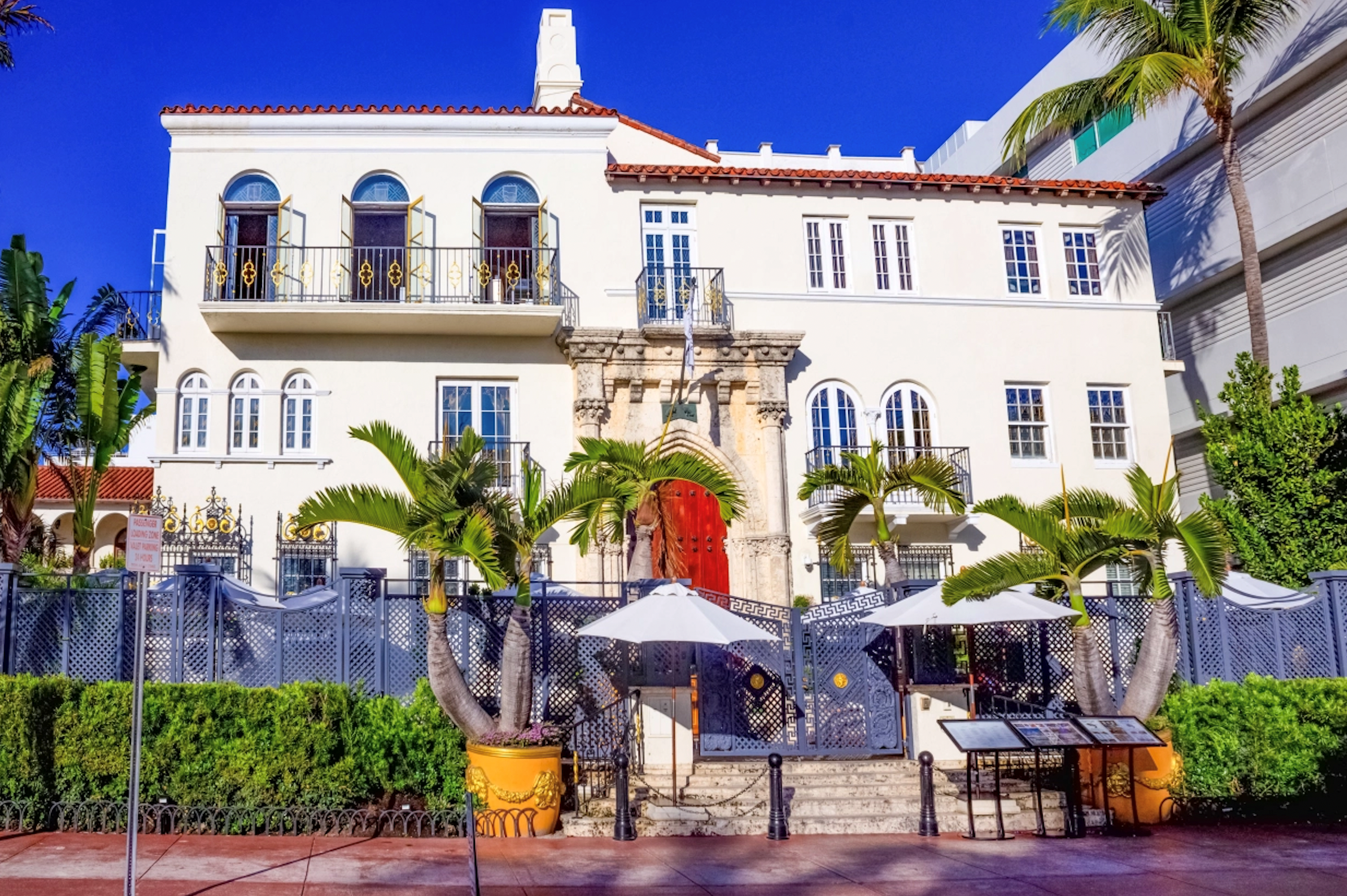 Versace Mansion, 50 feet