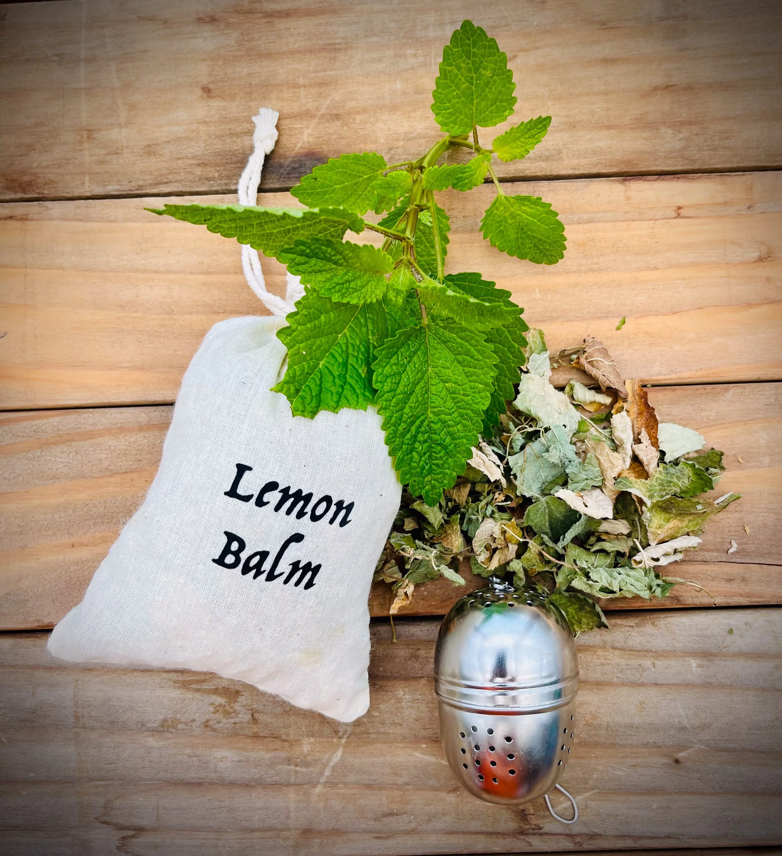 Lemon Balm Dried Herb