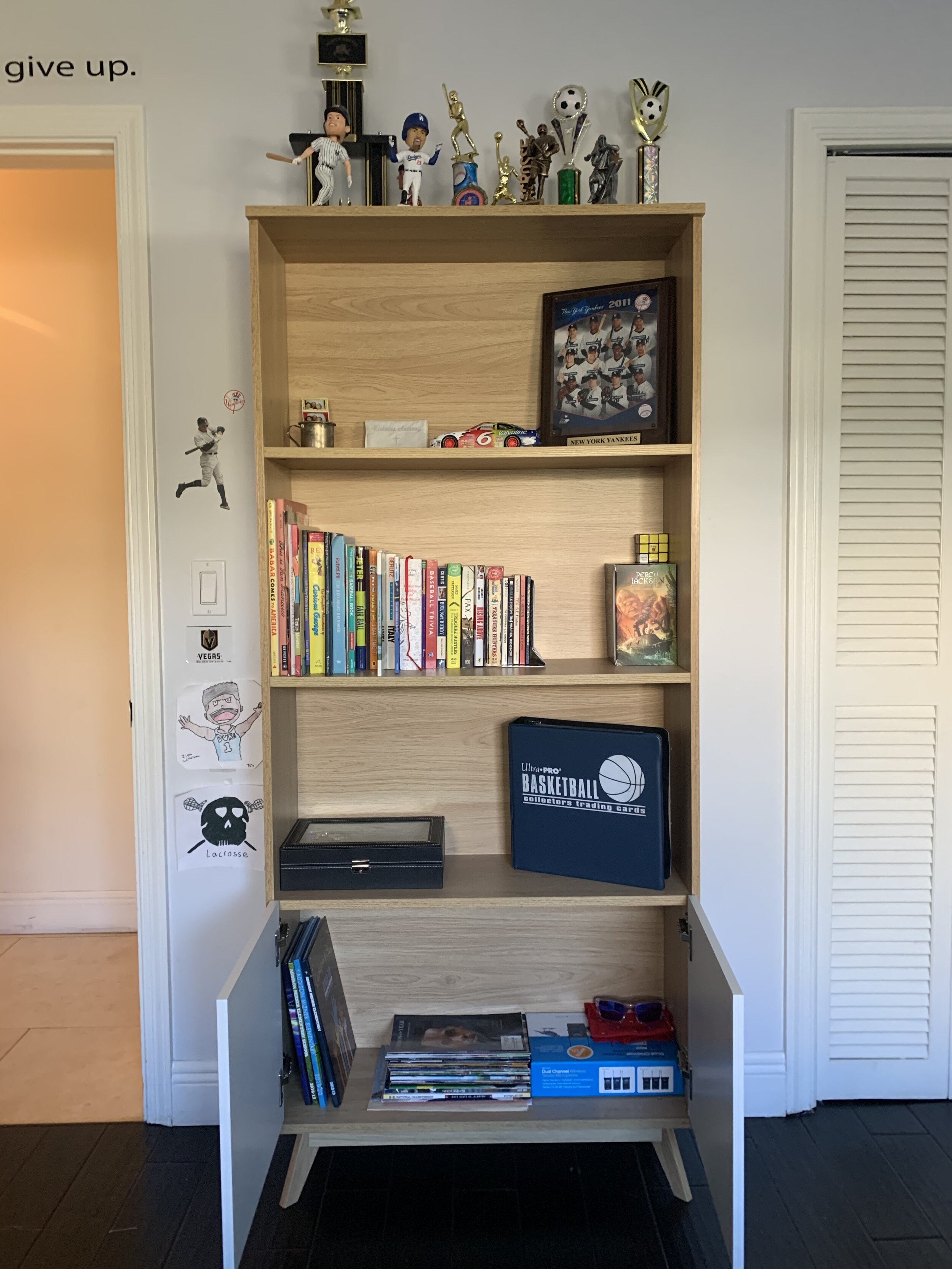 Bedroom organization