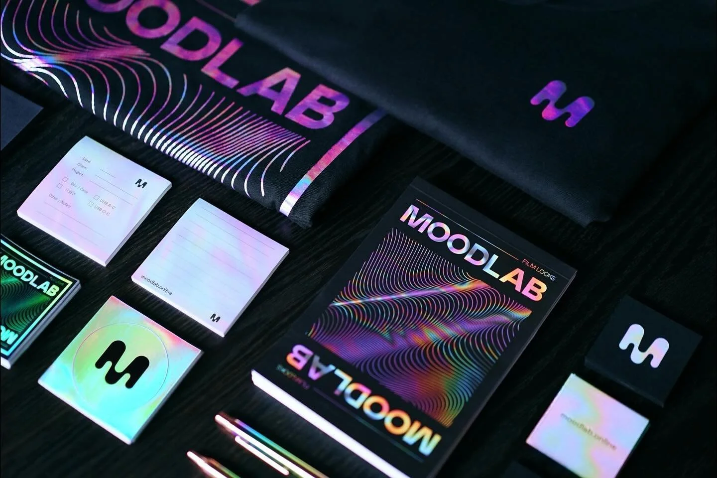 A bit of stationary porn for your Friday. 😘

Branding by @lukejacksaunders 
📸by @cjdobson_csi_colourist 

#StationeryPorn #LayoutGoals #StationeryFlatlay #LayoutInspiration #BrandIdentity #LogoDesign #VisualBranding #BrandingDesign #BrandInspiratio