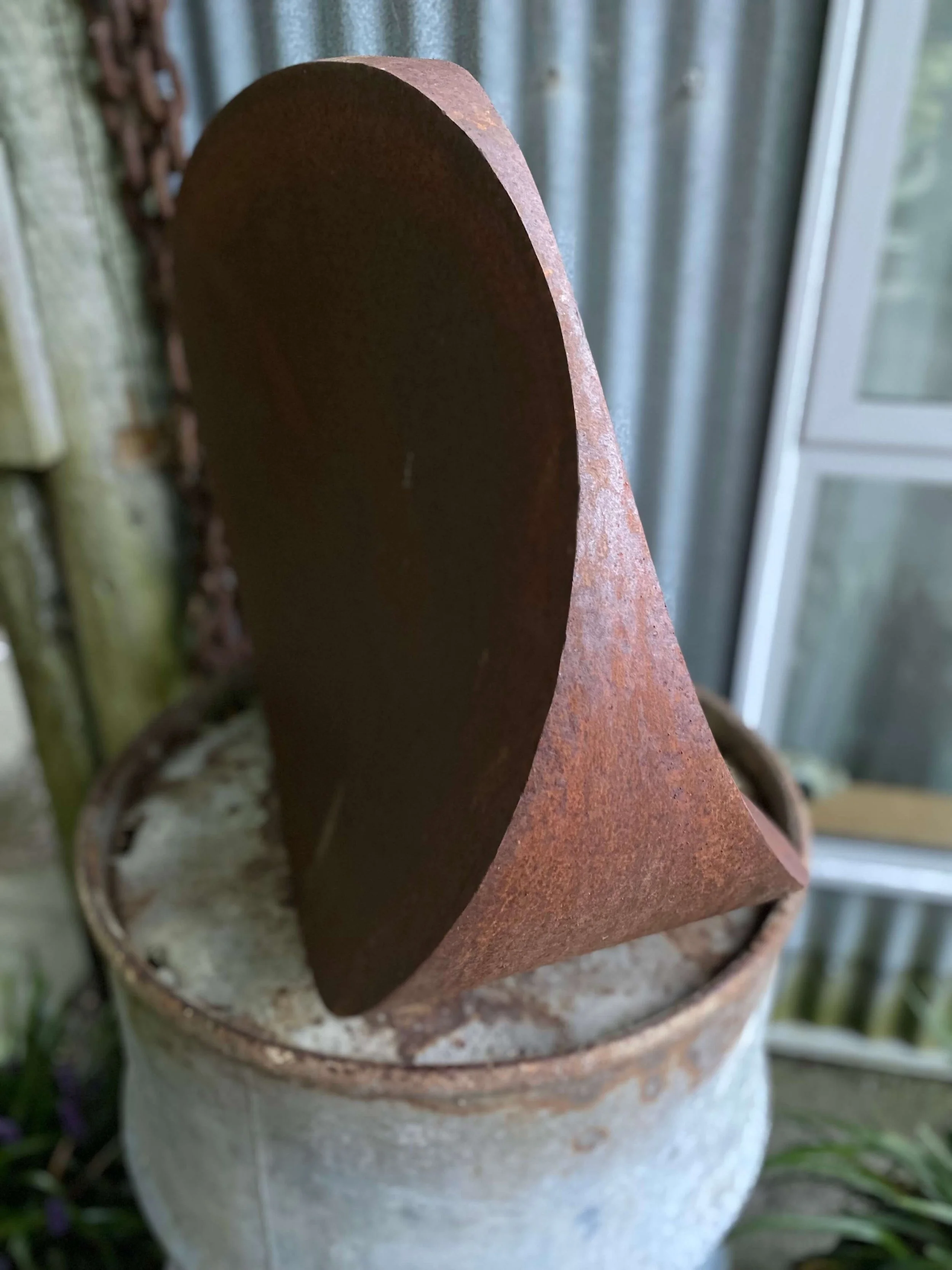 ‘Pringle’ 380W x 570H-1.jpg
