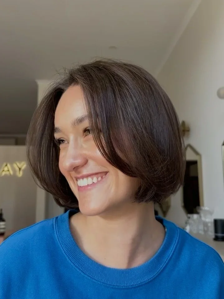 Big chop energy&hellip;Save this for your summer bob inspo 🤎

Link in bio or call 0499 022 616 for fresh hair xxx 

#Tkay#ricmondsalon#salonteam#melbournehair#melbournesalon