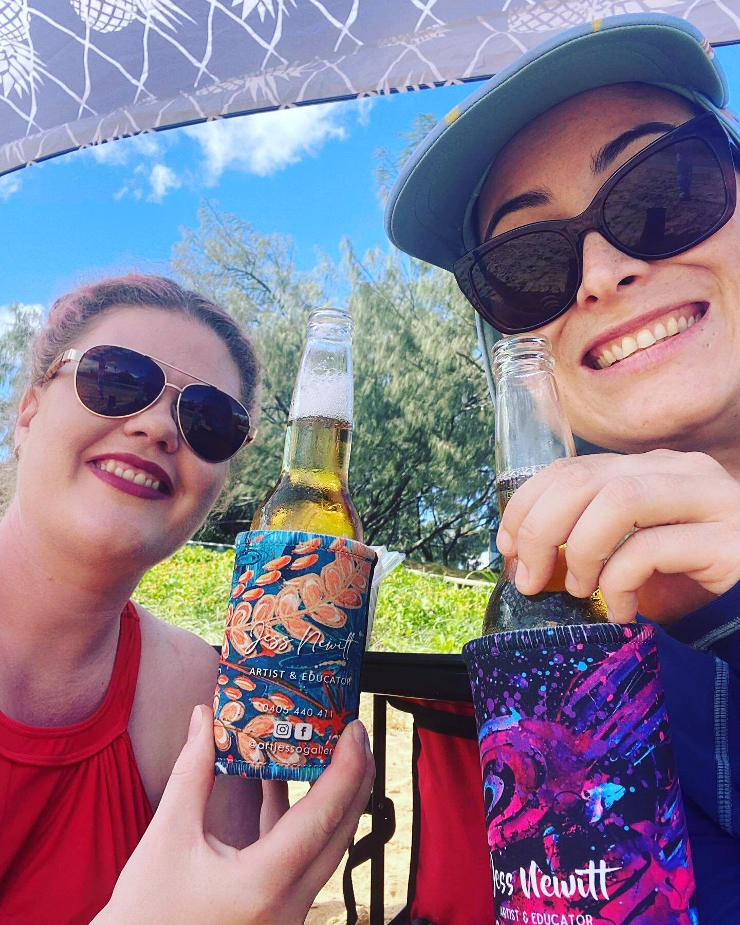 Spent the day at volleyball with my gorgeous girls and then my friends send me this!! 😂😂 hope the beach and beers were good @lilmorgan #beachbeers #coolers #funinthesun #rubitinwhydontyou