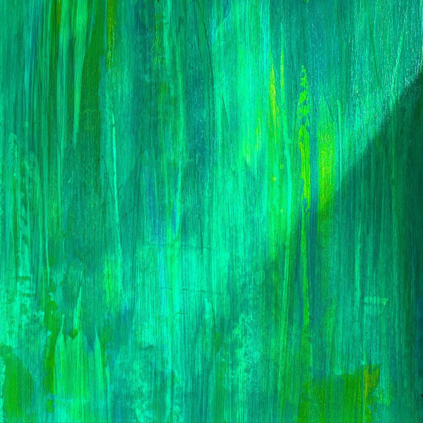 What to paint in this background? 🌿🧩💚 #abstractpainting #layersonlayers #bundabergartist #acyrlicpainting