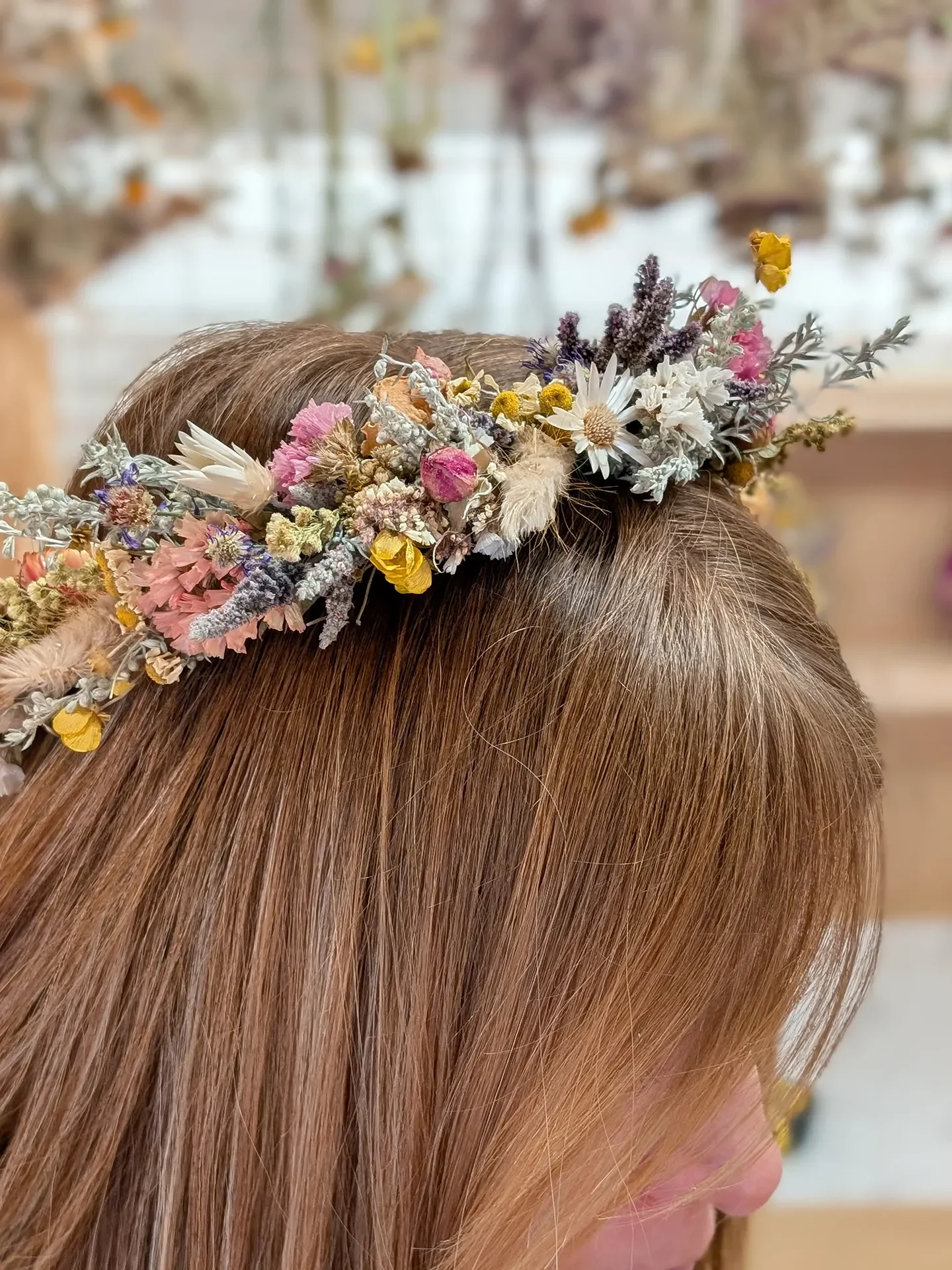20260209-LNFF_Flower-Crown_img-01.webp