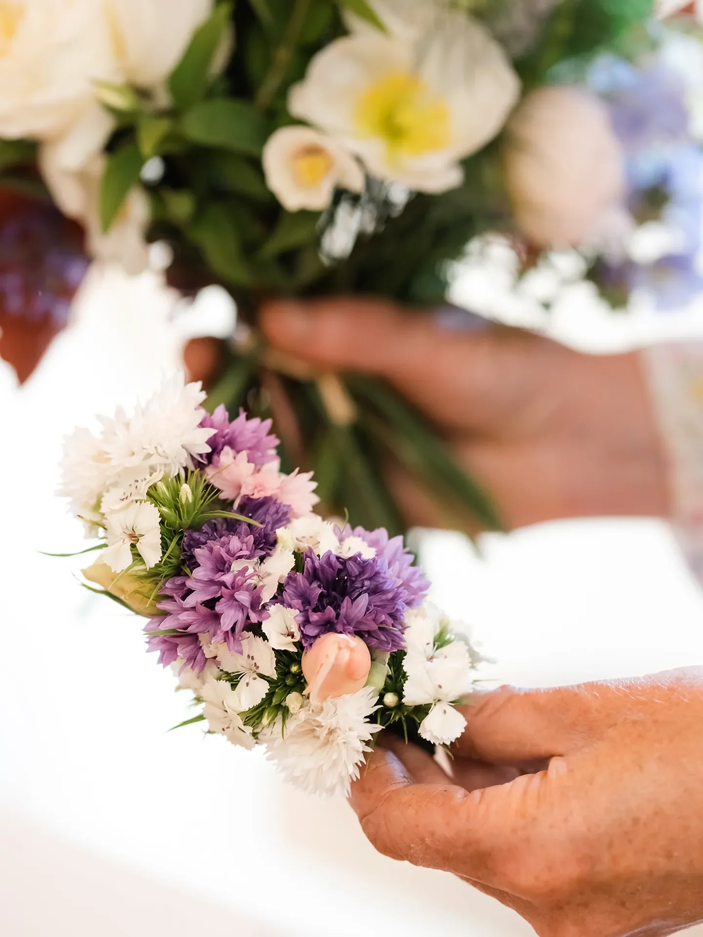 20260209-LNFF_Wrist-Corsage_img-01.webp
