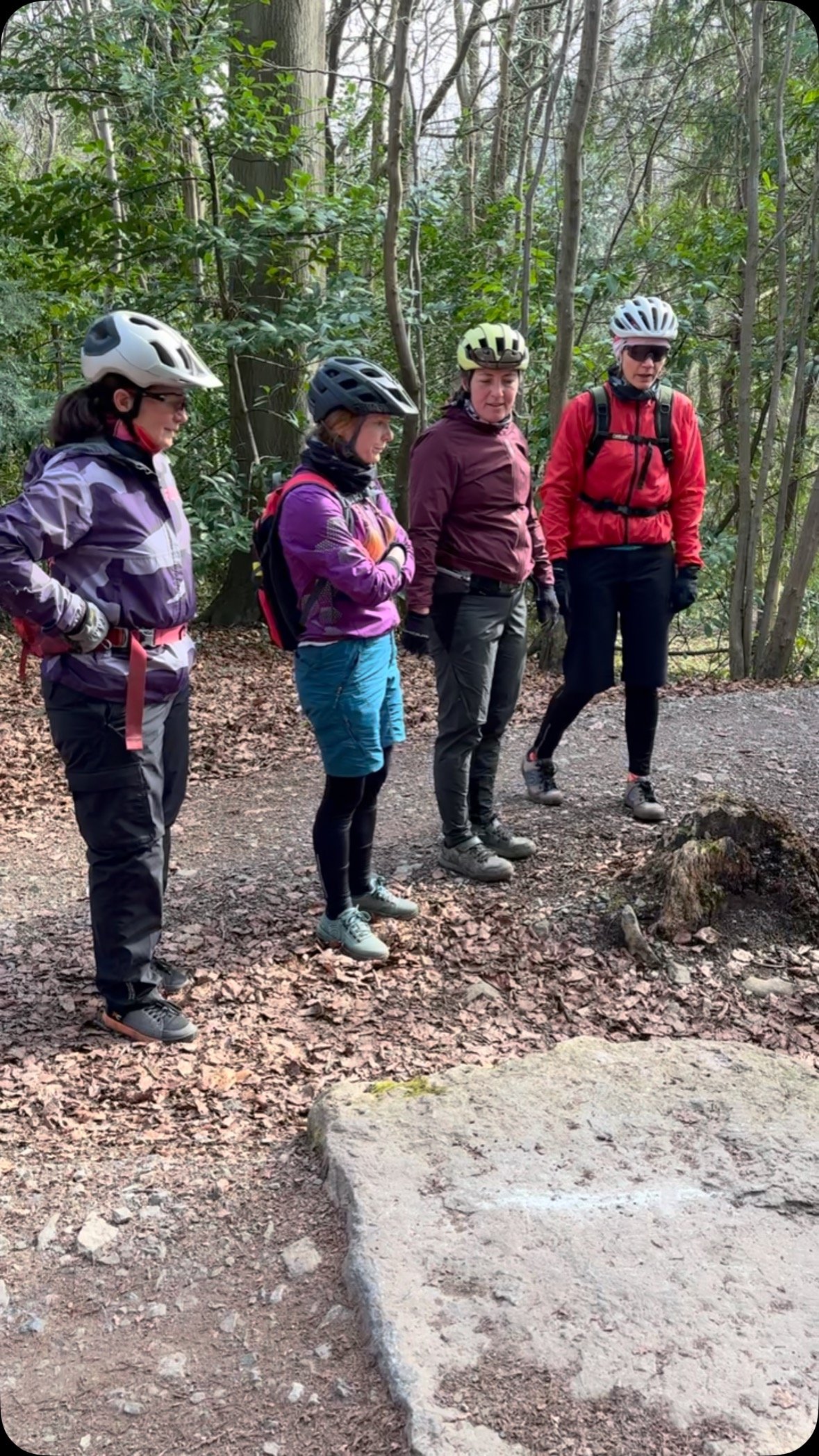 Anxiety be gone … hello progress! Solid skills, smooth drops, and big confidence today. Yeeeees girls
#jointhetribe #tribeadventures #mtbcoaching #ashtoncourt #bristol