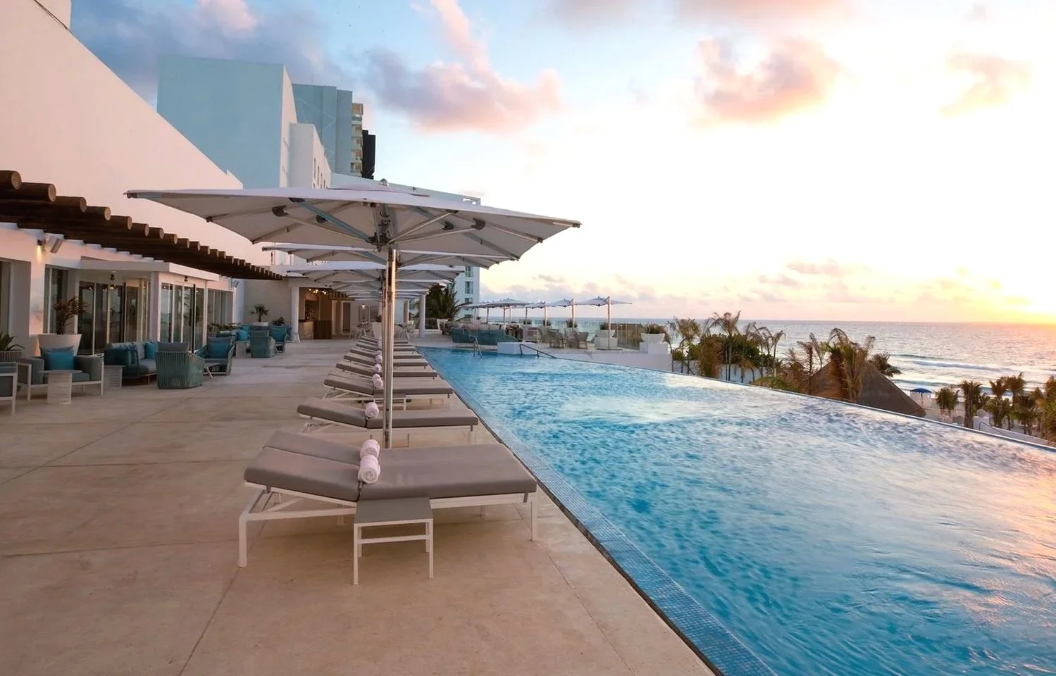 leblanccancunpool.jpg