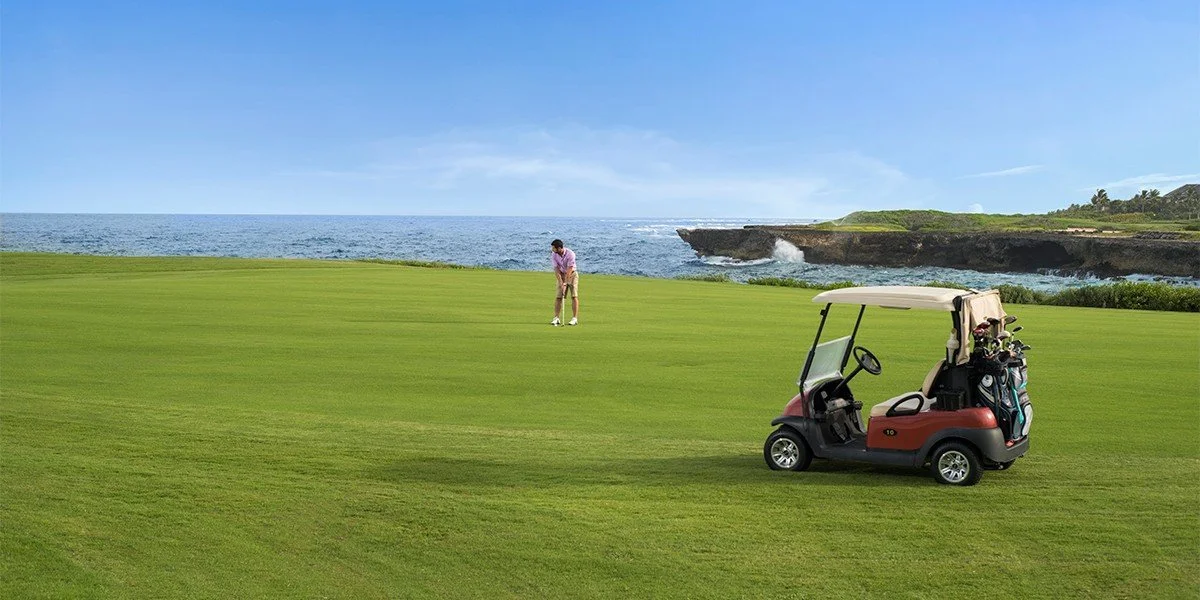 Tortuga Bay - Golfing.jpg