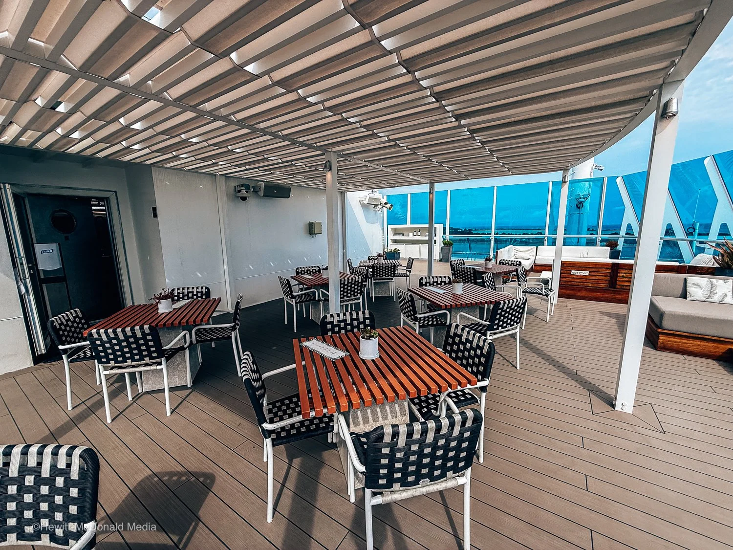 Retreat Outdoor Dining Deck on Celebrity Millennium