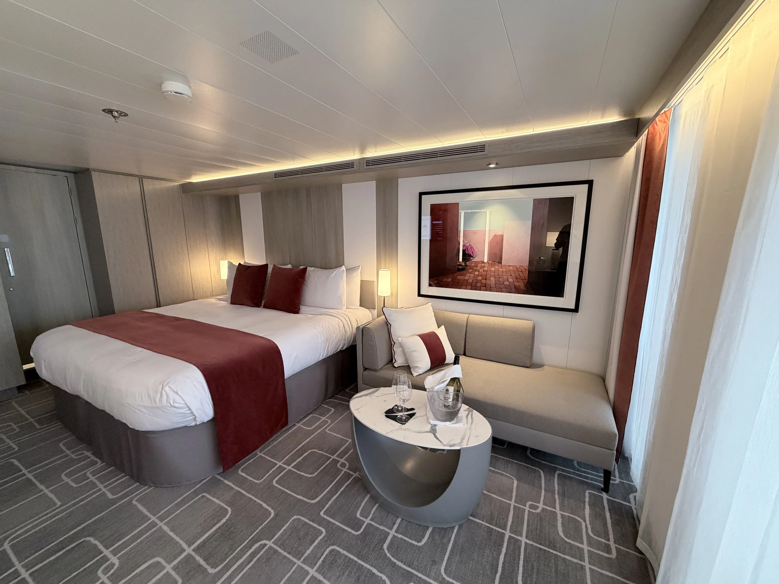 retreat Magic Carpet Suite