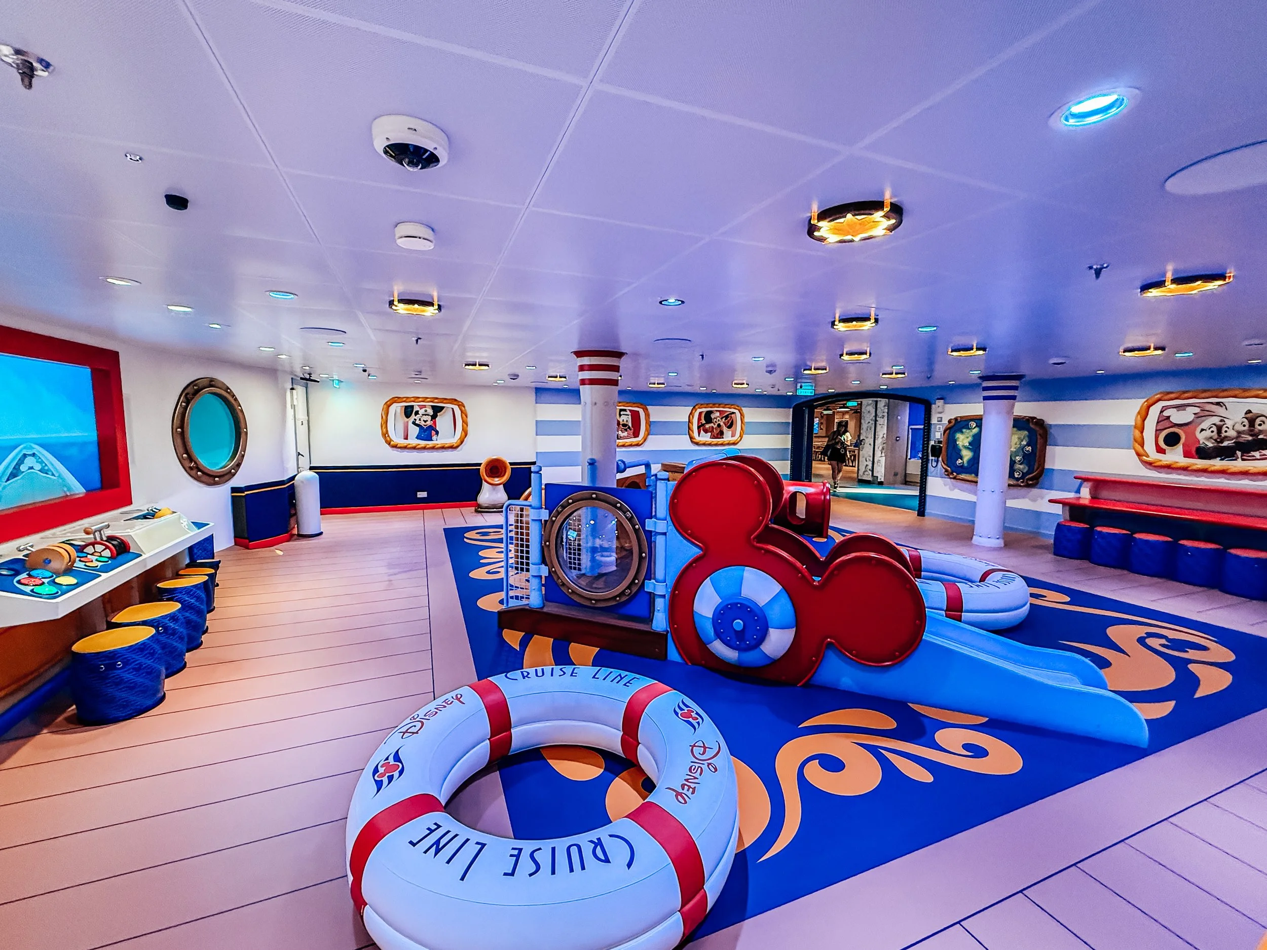 Explore Kids Clubs on First Day