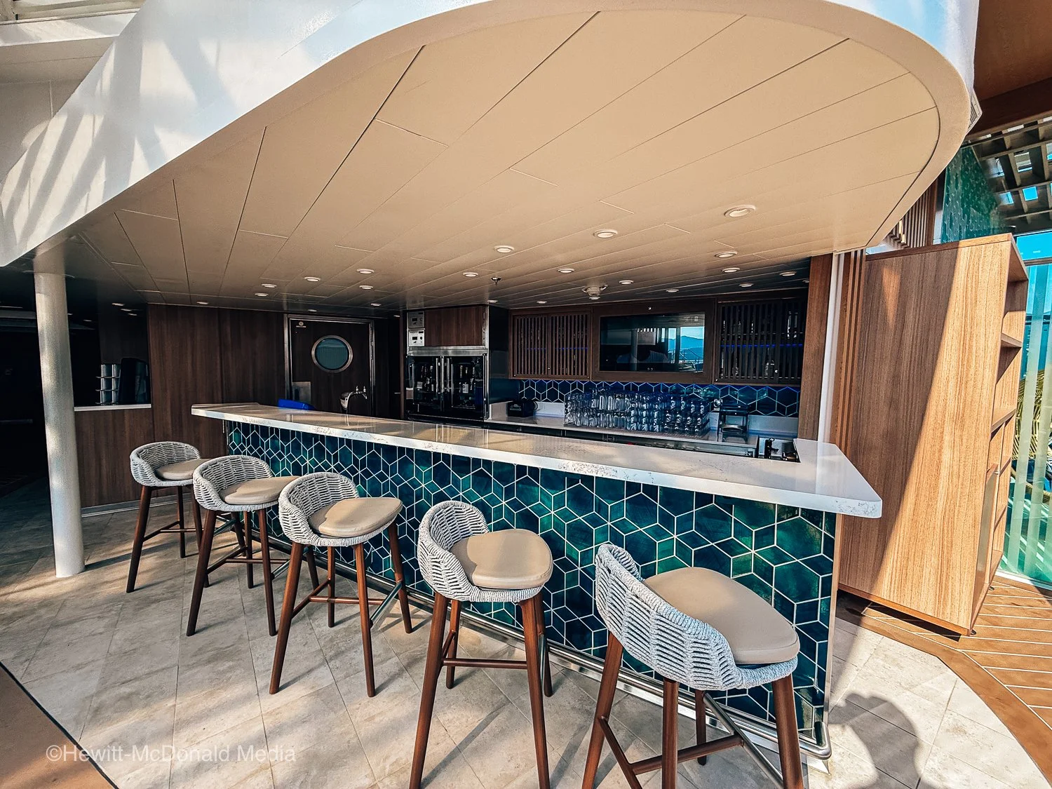 The Grove bar