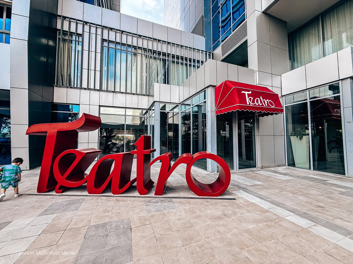 Park Rotana Abu Dhabi Dining