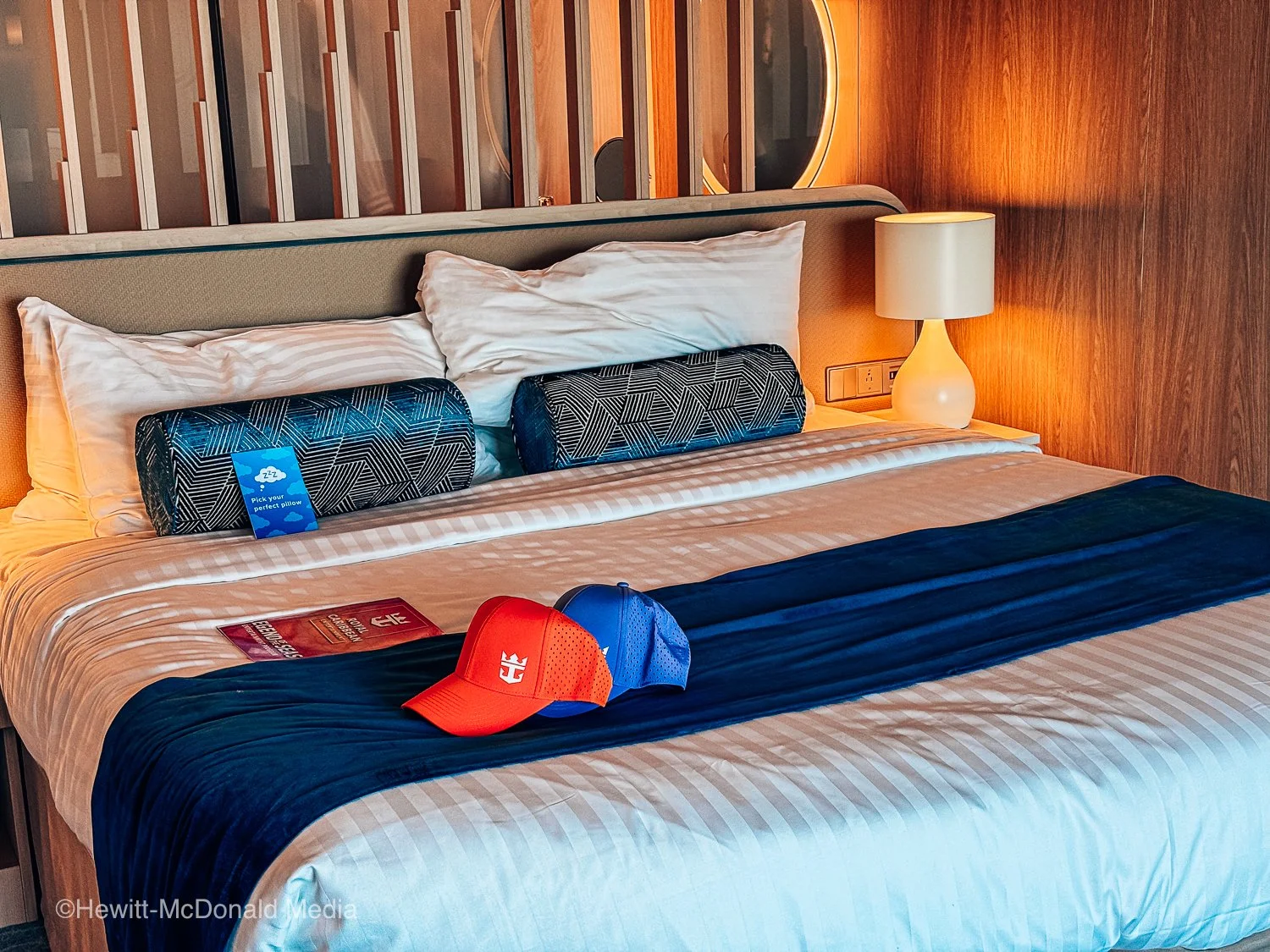 Legend of the Seas bed