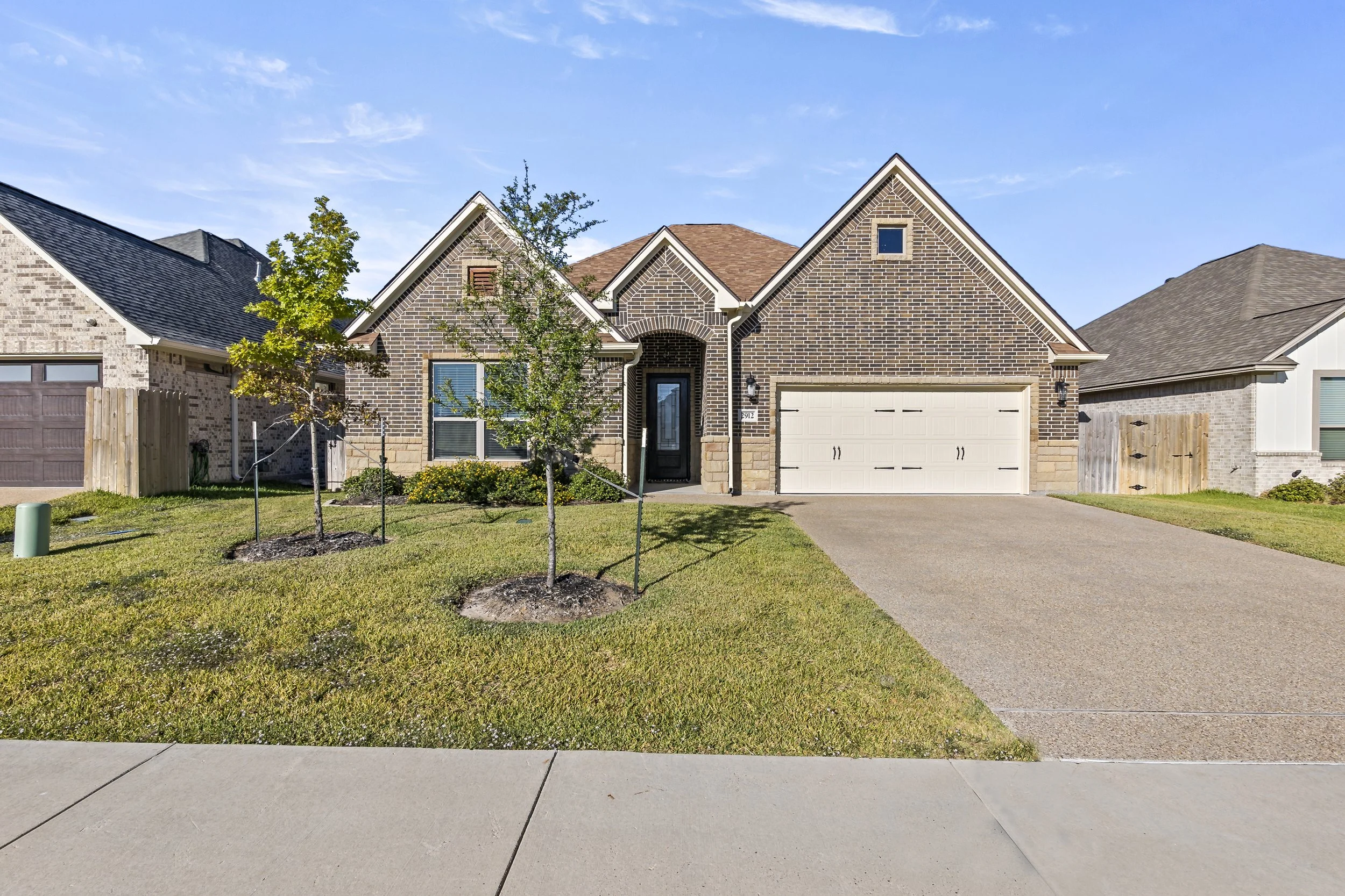 2912 Goldberg Drive - ACTIVE