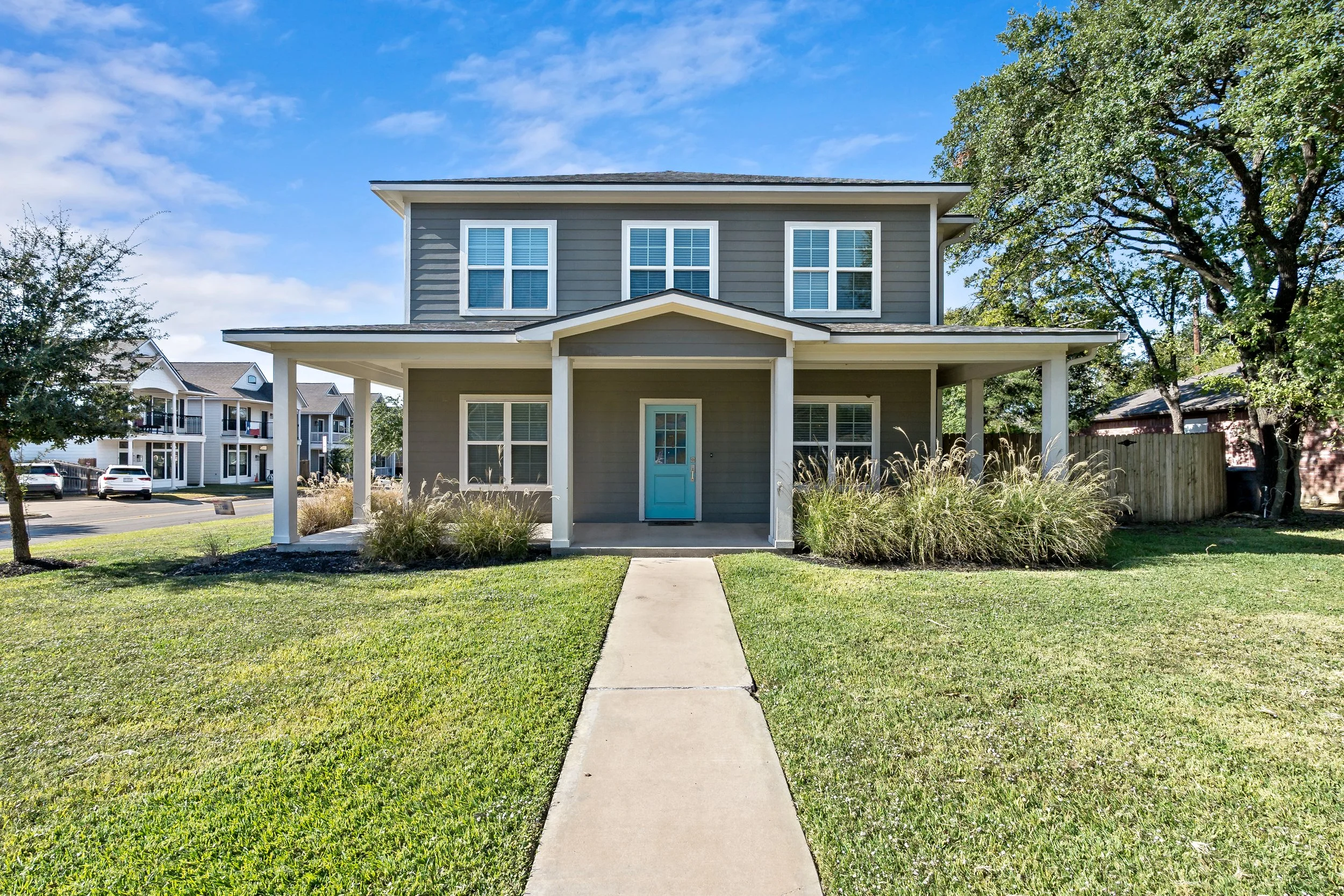 915 Fairview Avenue - SOLD
