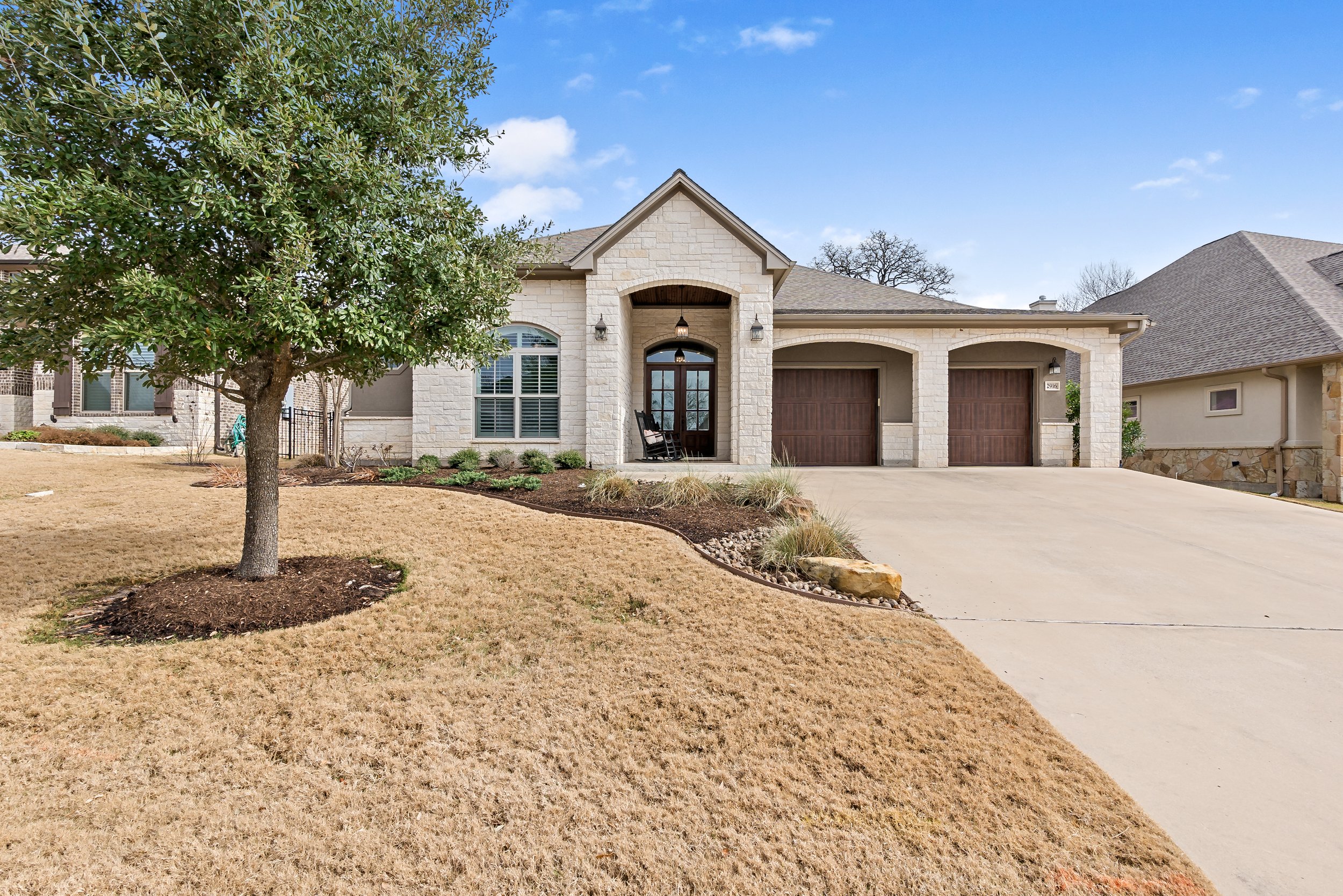 2916 Boxelder Drive - ACTIVE