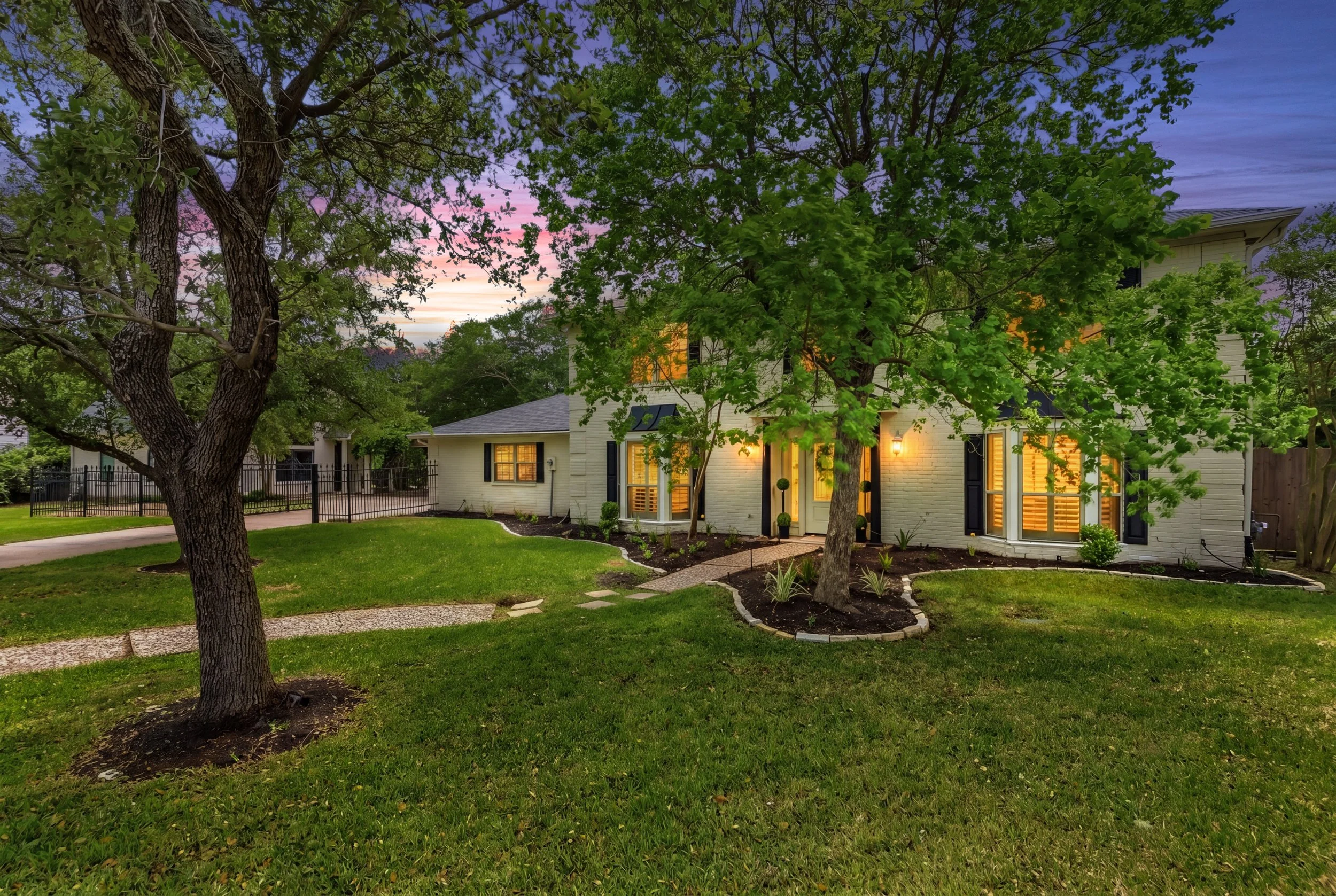 2801 Briar Grove - ACTIVE
