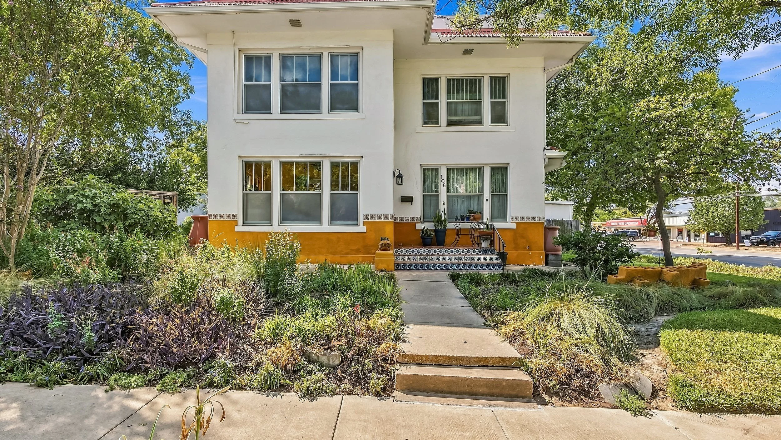 108 N Sterling - ACTIVE