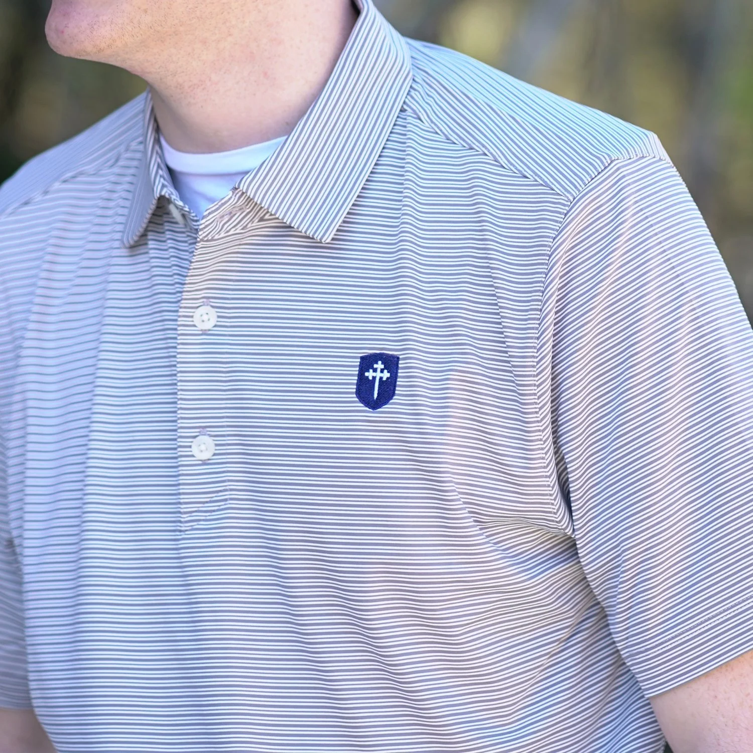 Performance Polo_Grey+White_Model_Web.jpg