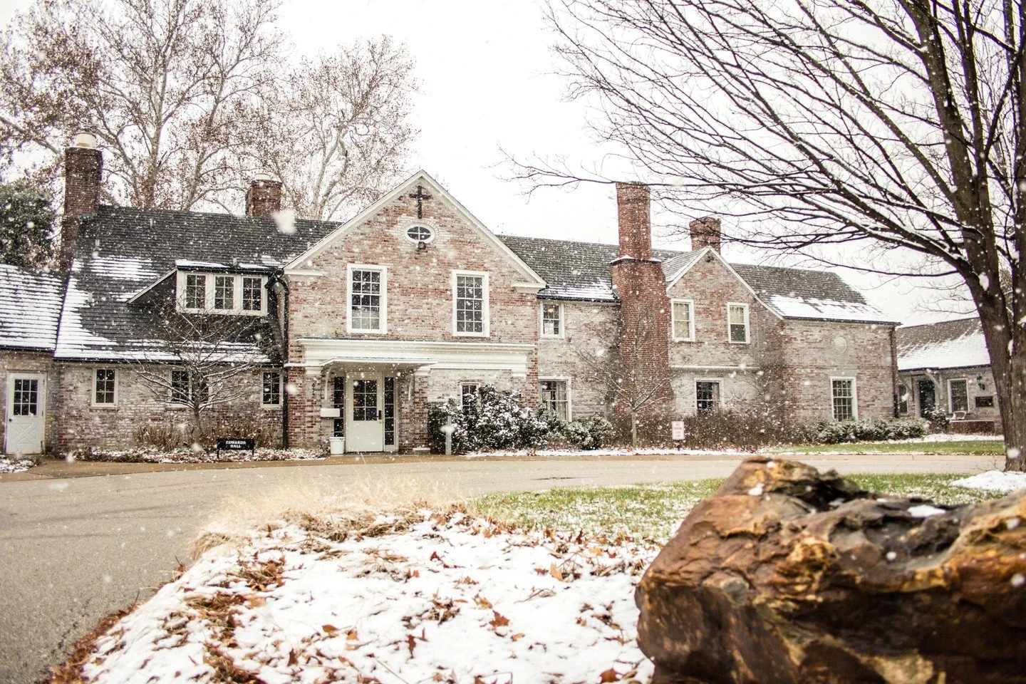 The campus of Covenant Theological Seminary will close on December 24, 2025 and reopen for normal operations on January 5, 2026. Happy holidays!
ㅤ
#CovenantSeminary