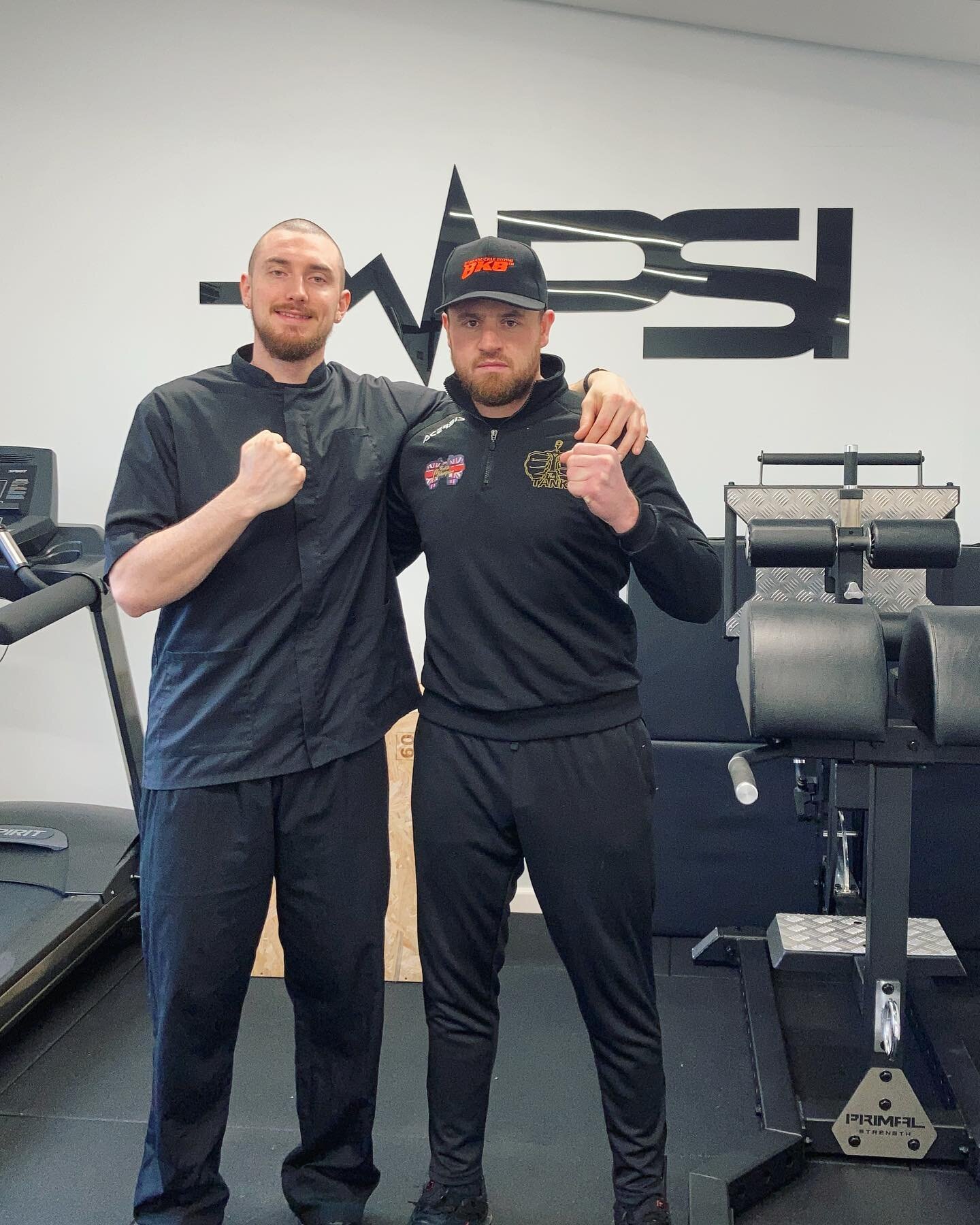 Always good to catch up champ. @marley_tank_churcher 
Camp in full swing, full nutrition and strength and conditioning support. 
2x British and world champion inbound 👊💥

#boxing #mma #ufc #kickboxing #fitness #muaythai #boxingtraining #fight #trai