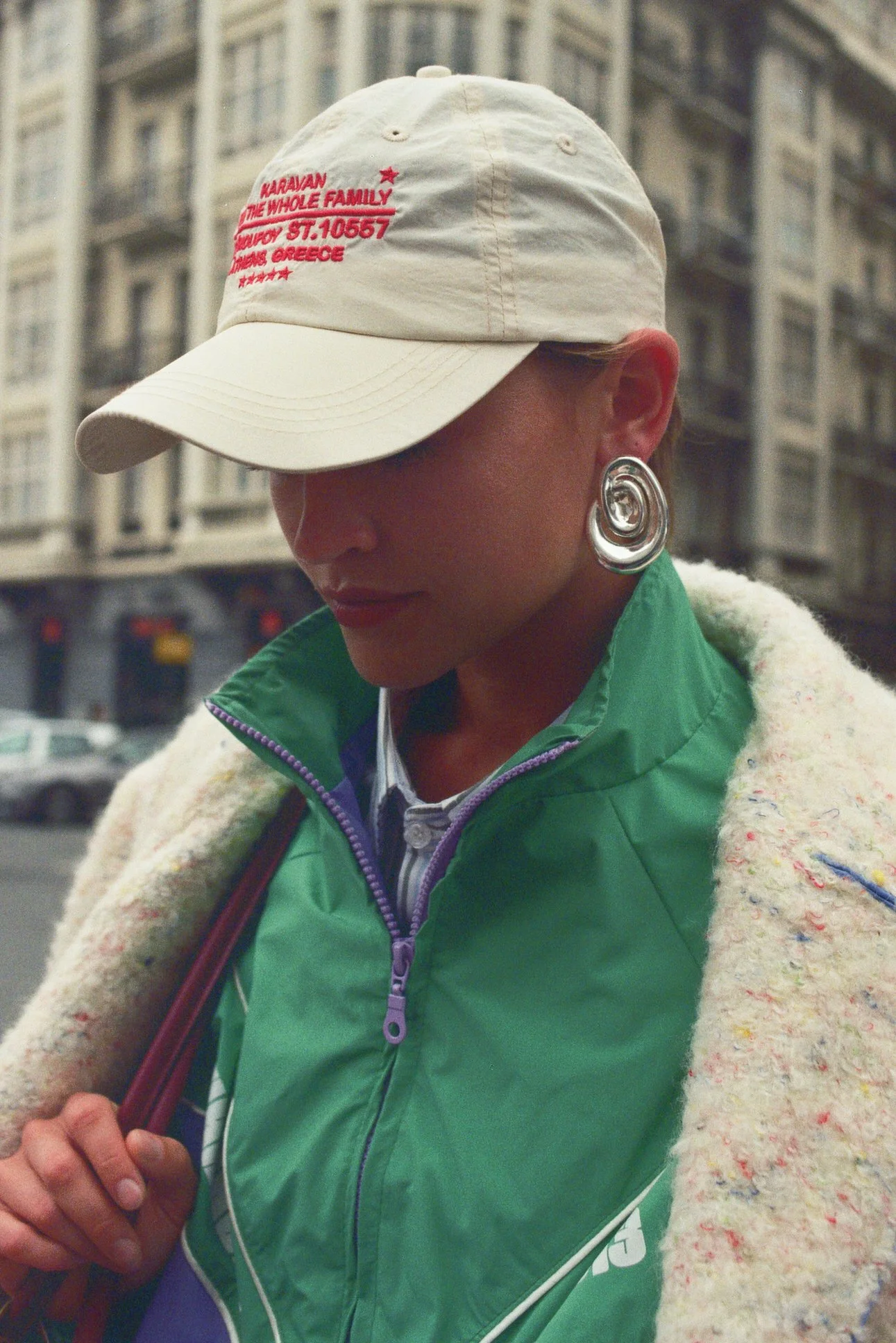 _16_01422.jpg