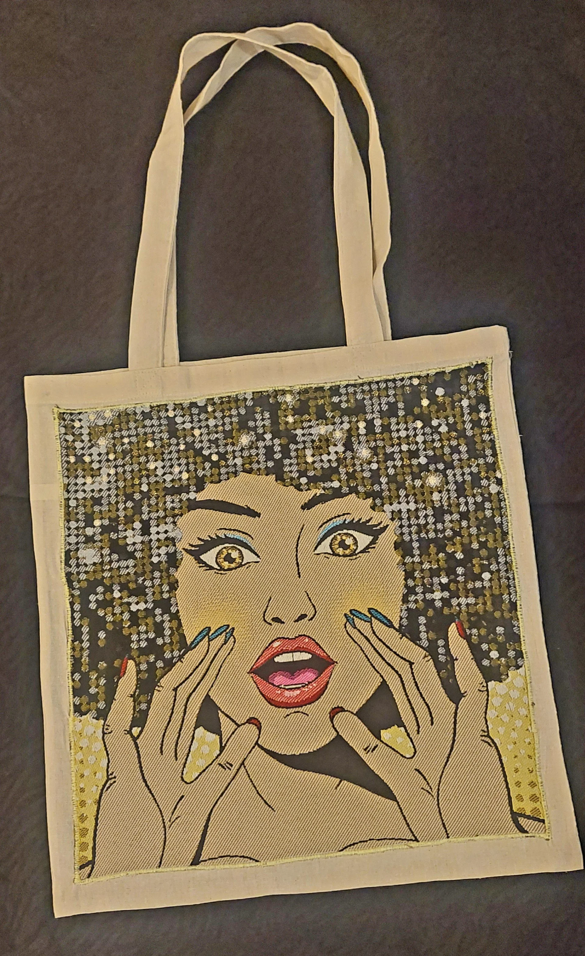Tote bag