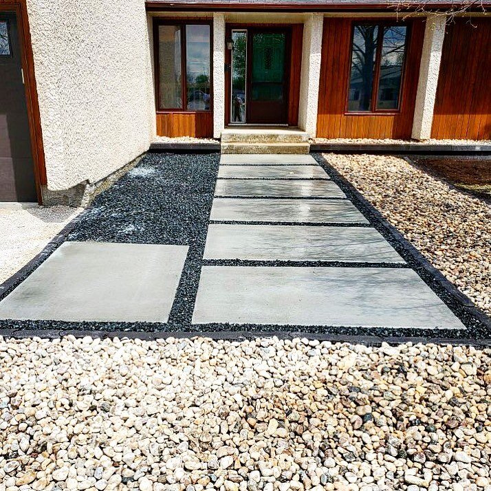 Spruce up your front entry with a Segmented concrete walkway. 

Give us a call for your free estimate today! 204-612-6942 

#FLI #winnipeg #manitoba #landscape #landscaping #walkway