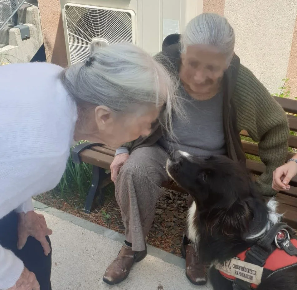 visage flou bisou luna.jpg