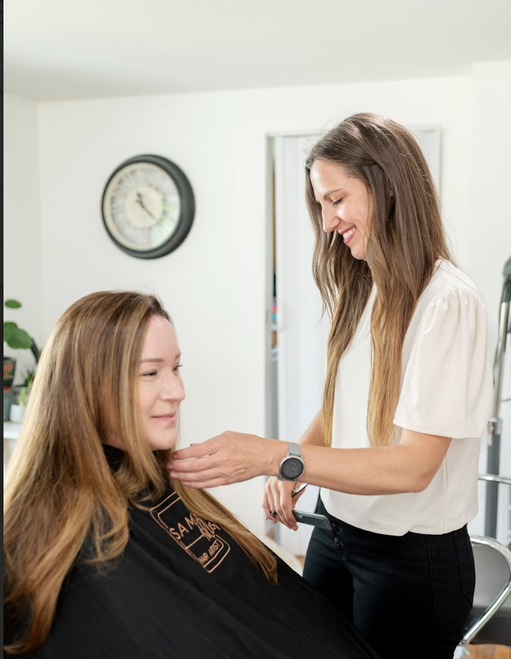 How to Transition to Gray Hair 