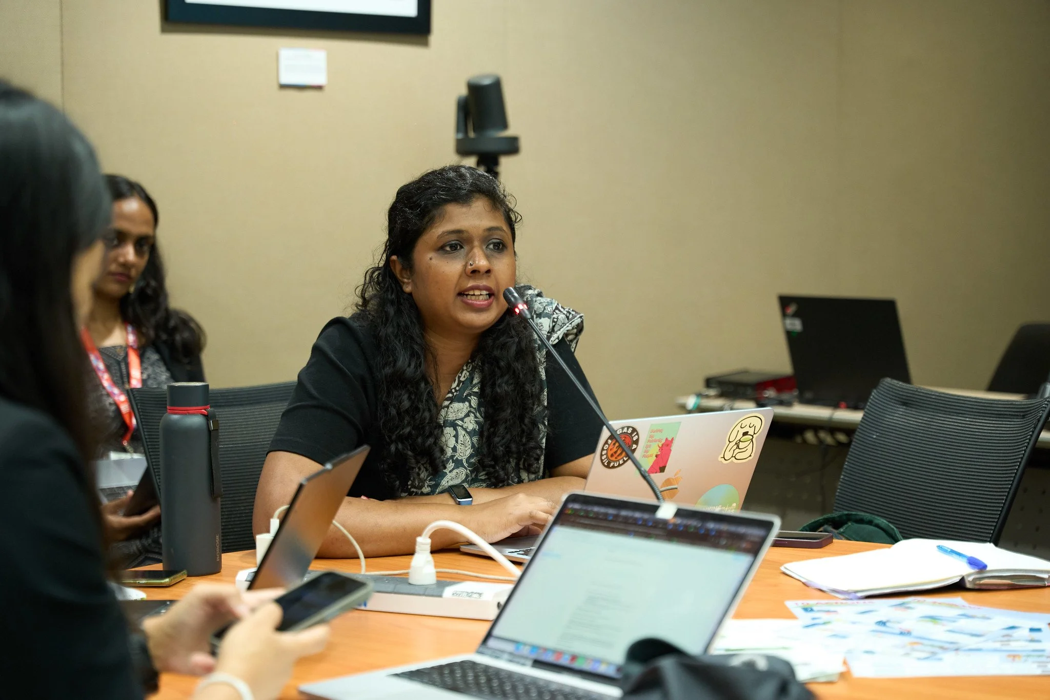 Vaishnavi Varadarajan speaks to the attendees at the session.