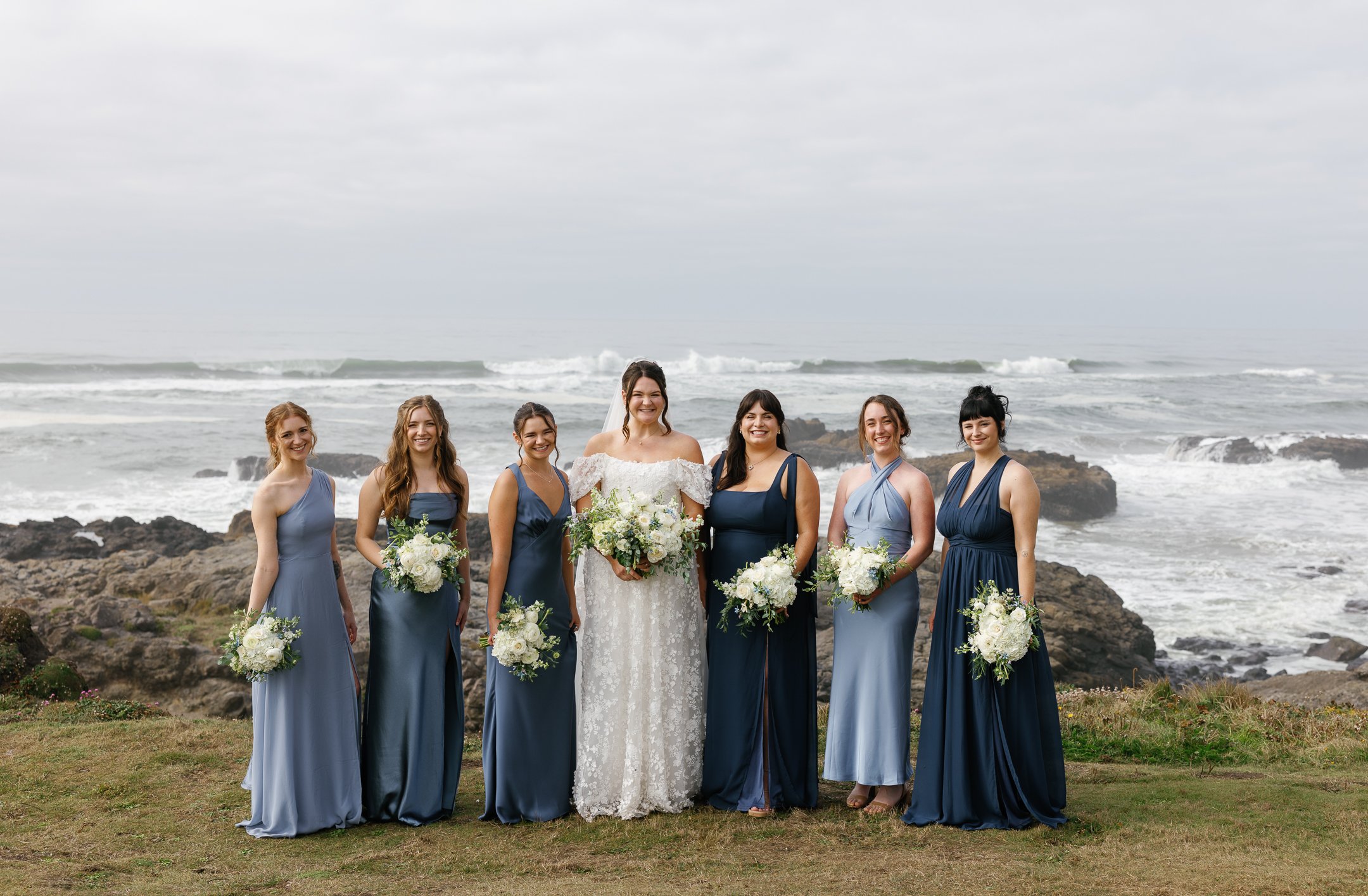 Oregon_Coast_Wedding_Megan_VanDoran_Photography-113.jpg