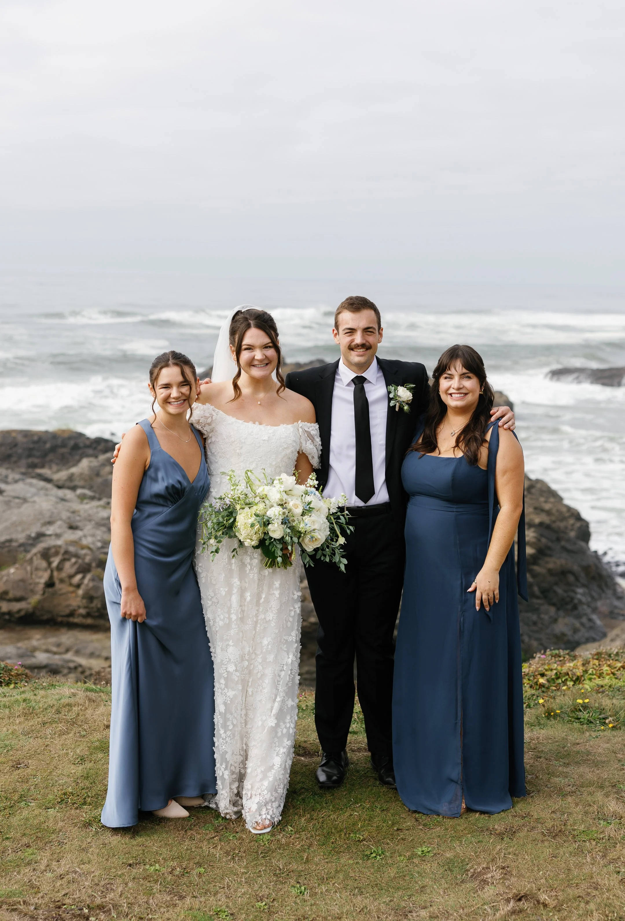 Oregon_Coast_Wedding_Megan_VanDoran_Photography-99.jpg