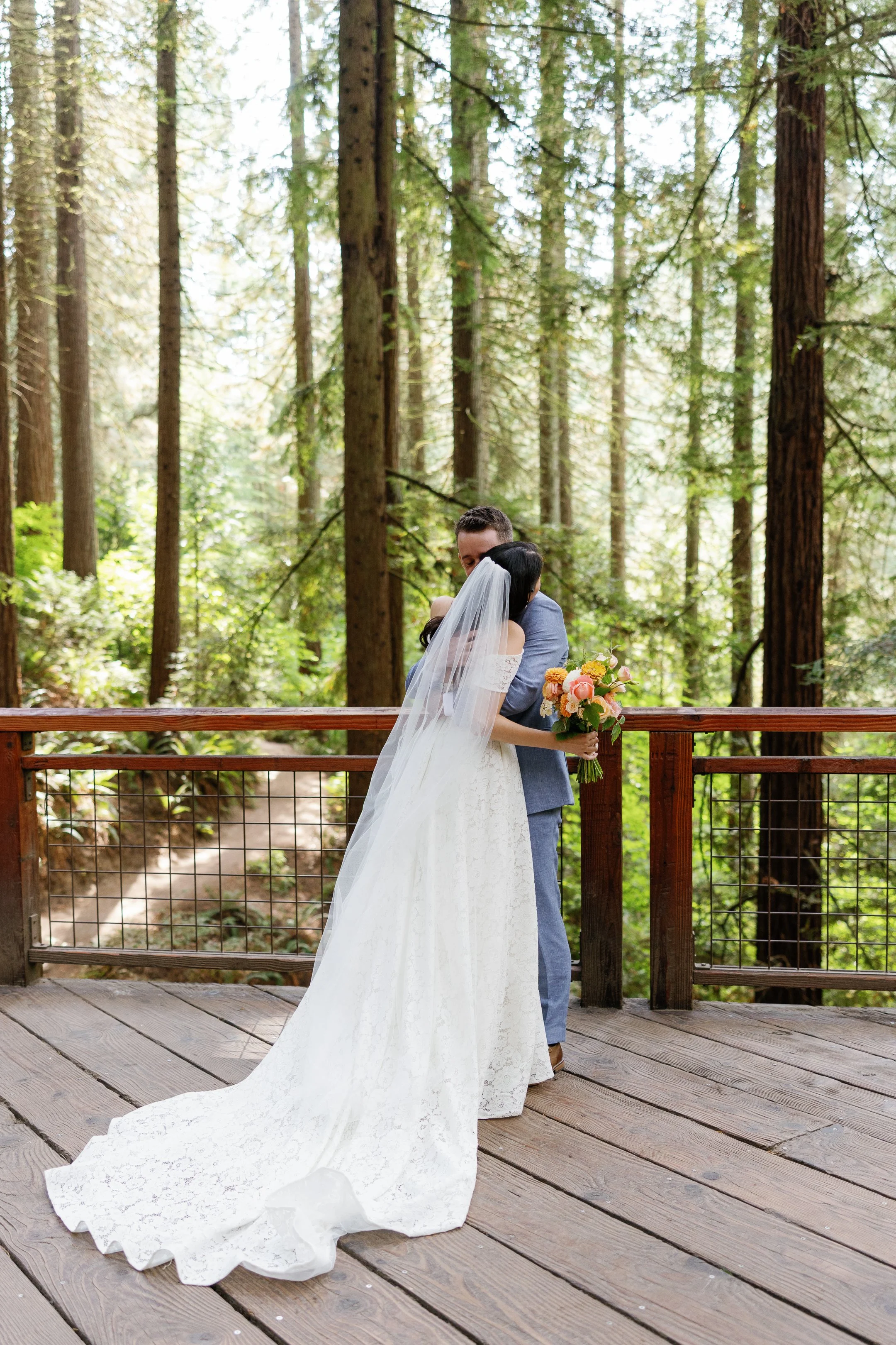 Blockhouse_Portland_Wedding_Megan_VanDoran_Photography-5.jpg