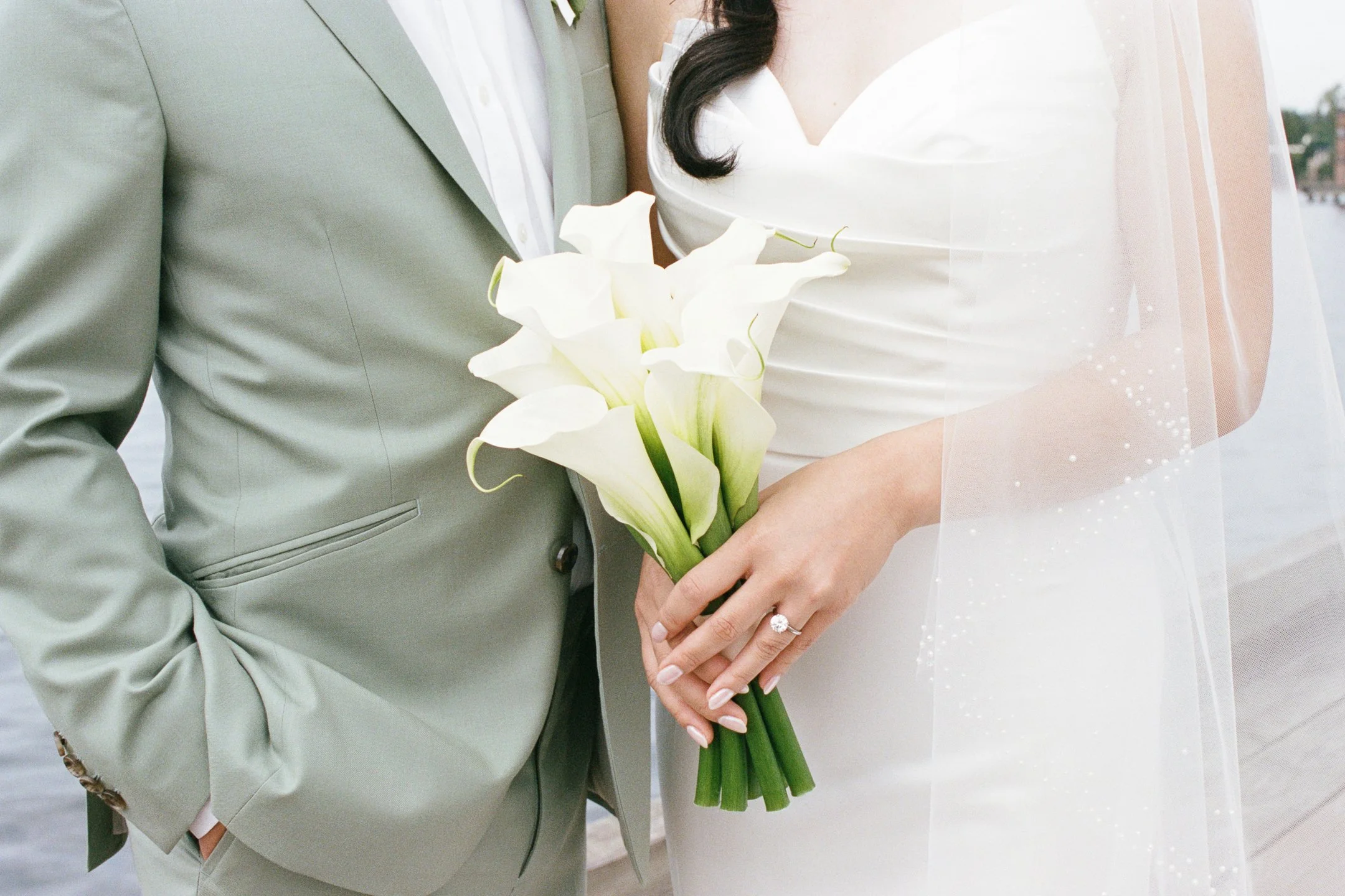 Seattle-Kirkland-Waterfront-Wedding-Film-12.jpg