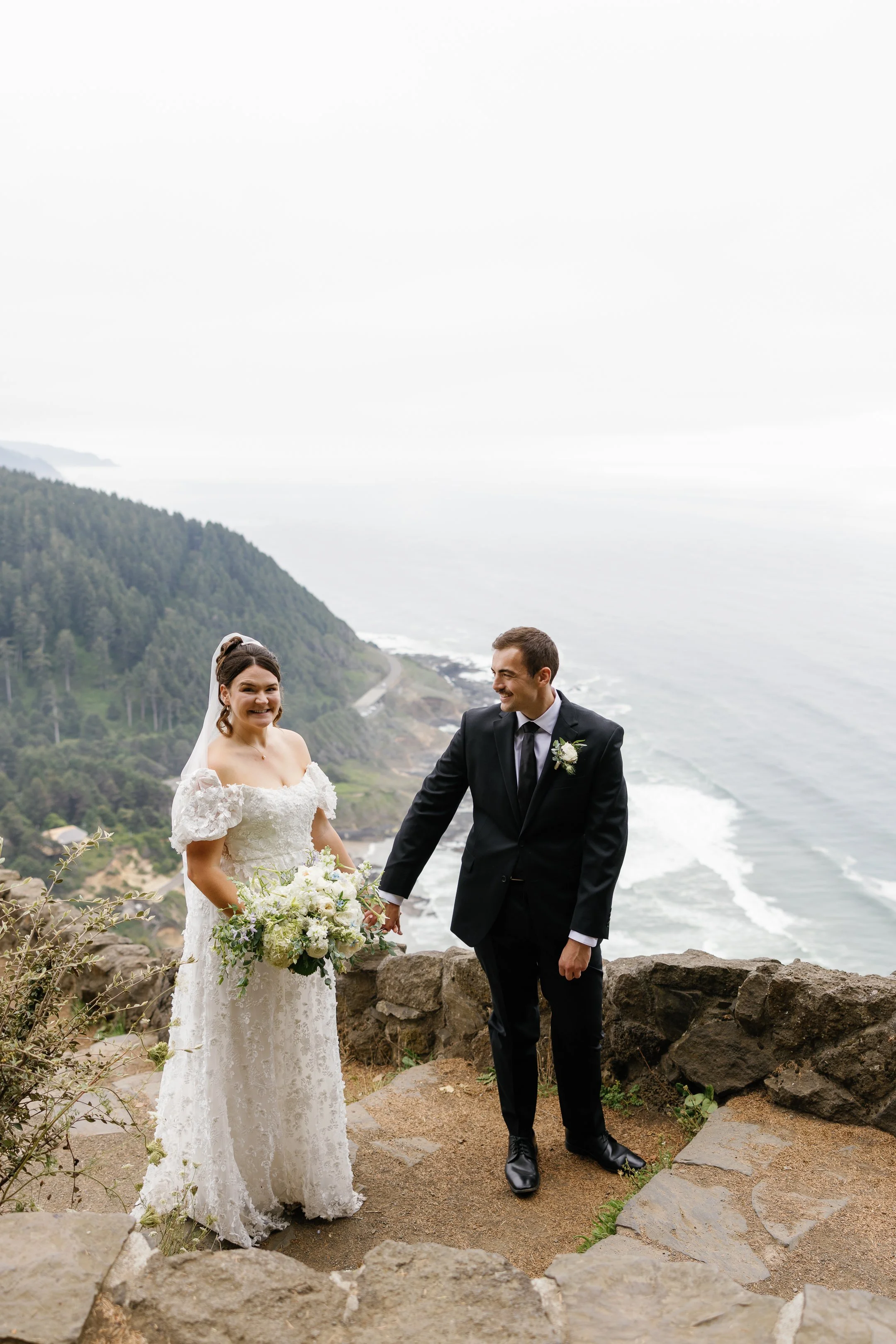 Oregon_Coast_Wedding_Megan_VanDoran_Photography-62.jpg