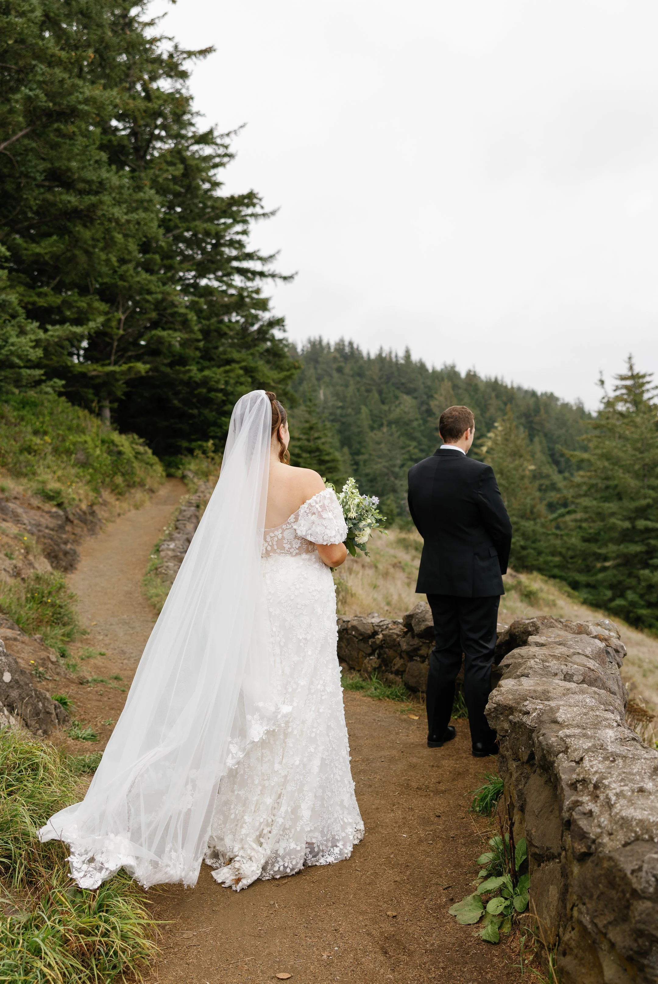 Oregon_Coast_Wedding_Megan_VanDoran_Photography-44.jpg