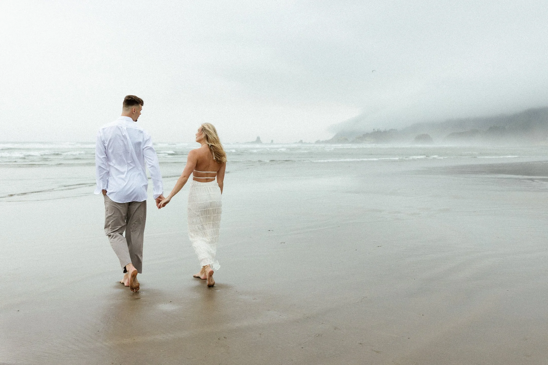 Megan_VanDoran_Photography_Cannon Beach_Oregon_Coast_Engagement-89.jpg