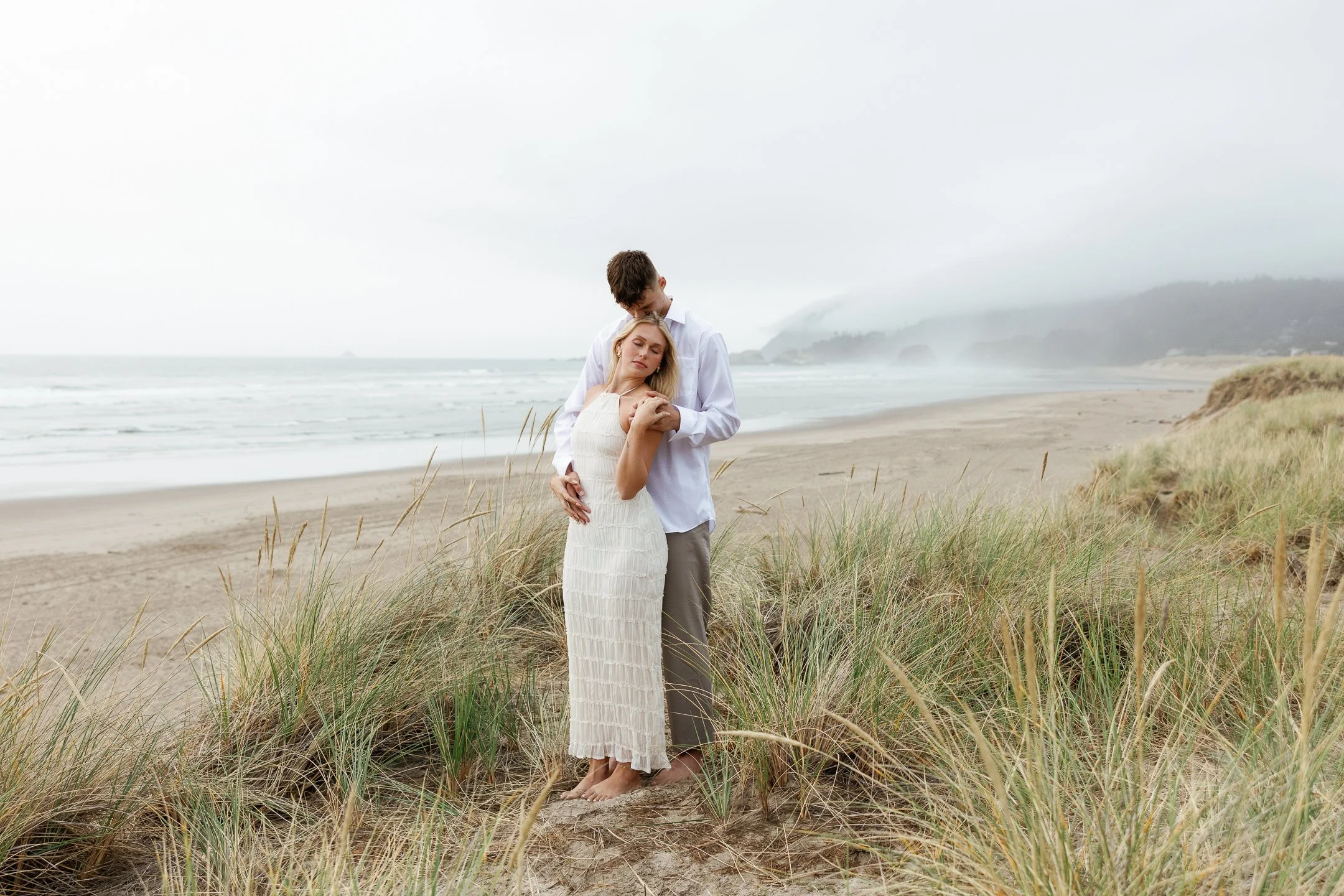 Megan_VanDoran_Photography_Cannon Beach_Oregon_Coast_Engagement-73.jpg