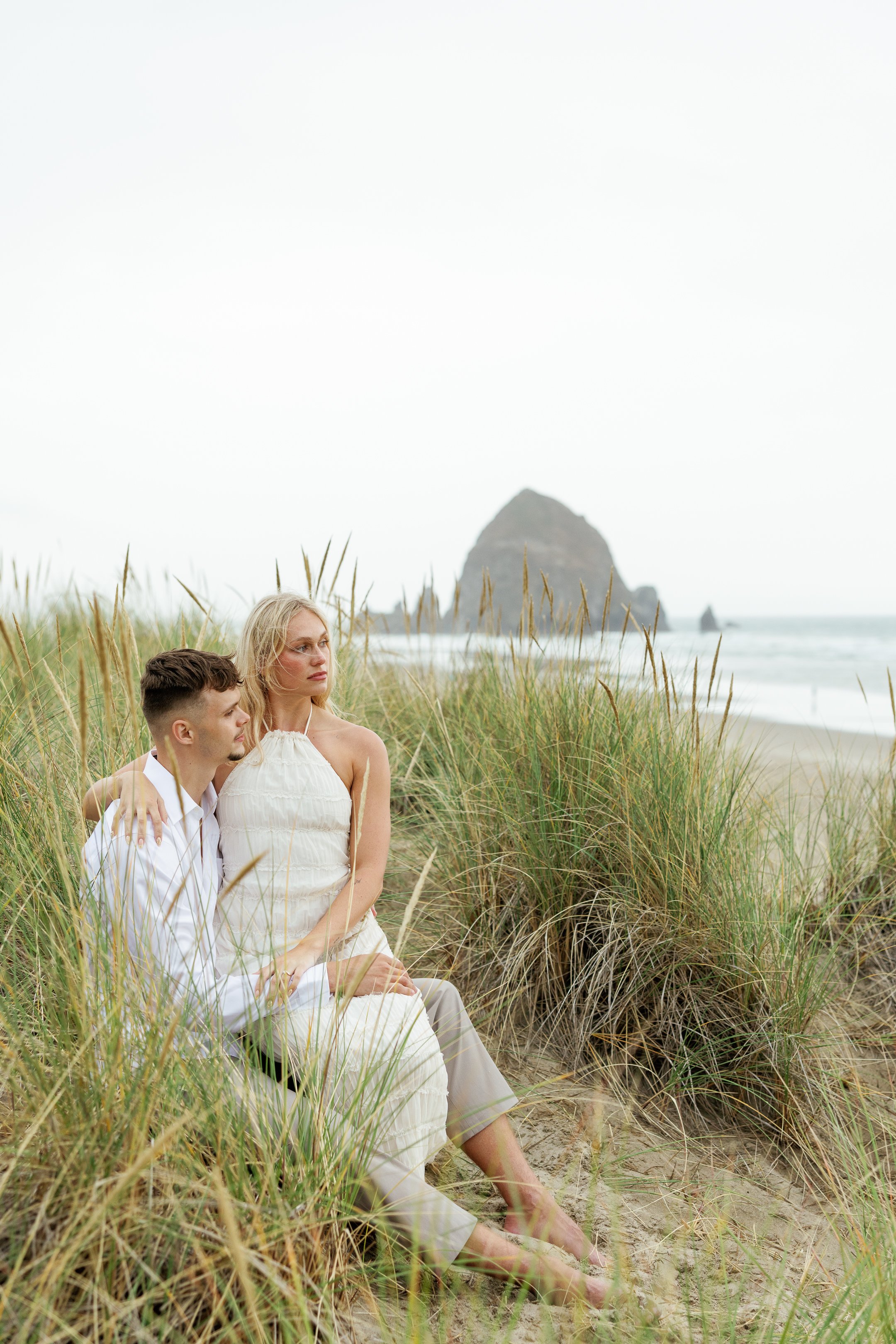 Megan_VanDoran_Photography_Cannon Beach_Oregon_Coast_Engagement-39.jpg