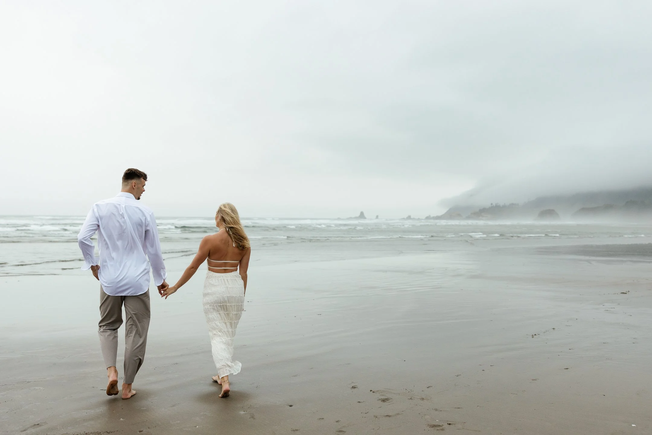 Megan_VanDoran_Photography_Cannon Beach_Oregon_Coast_Engagement-88.jpg