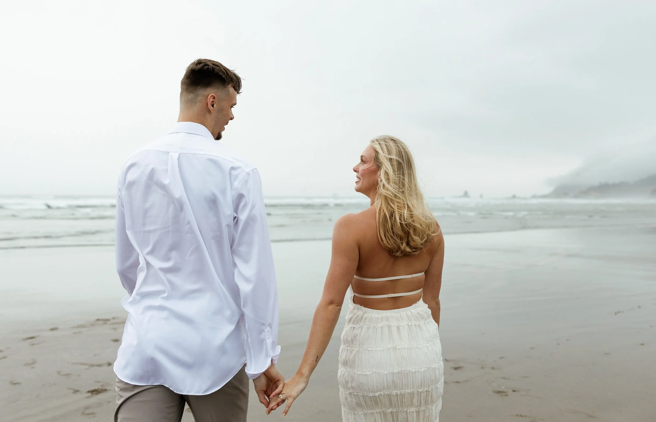 Megan_VanDoran_Photography_Cannon Beach_Oregon_Coast_Engagement-87.jpg