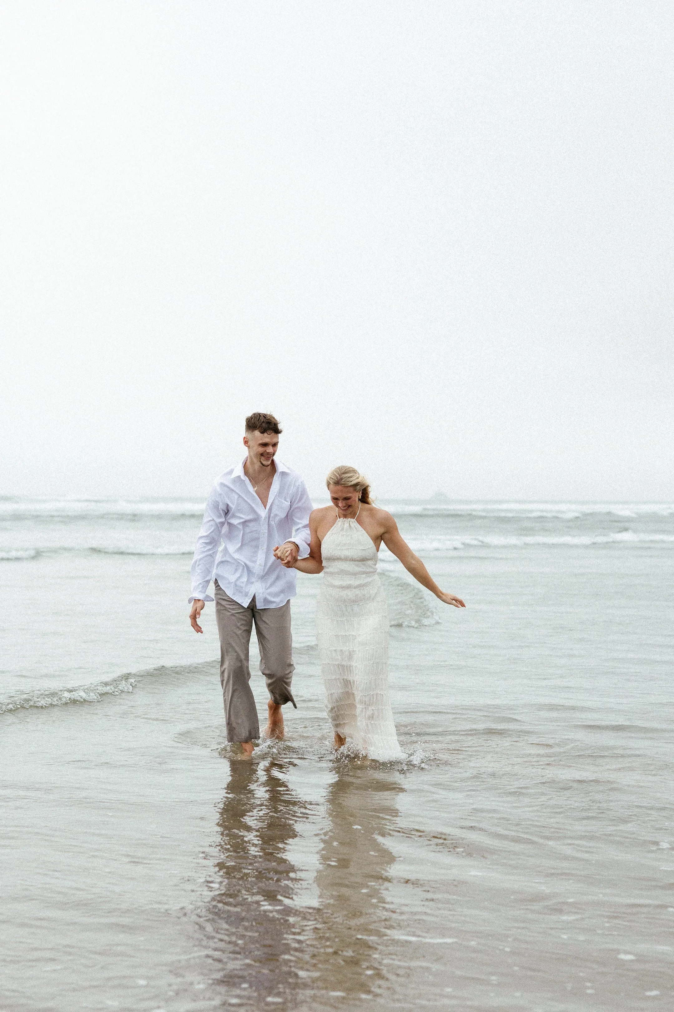 Megan_VanDoran_Photography_Cannon Beach_Oregon_Coast_Engagement-98.jpg