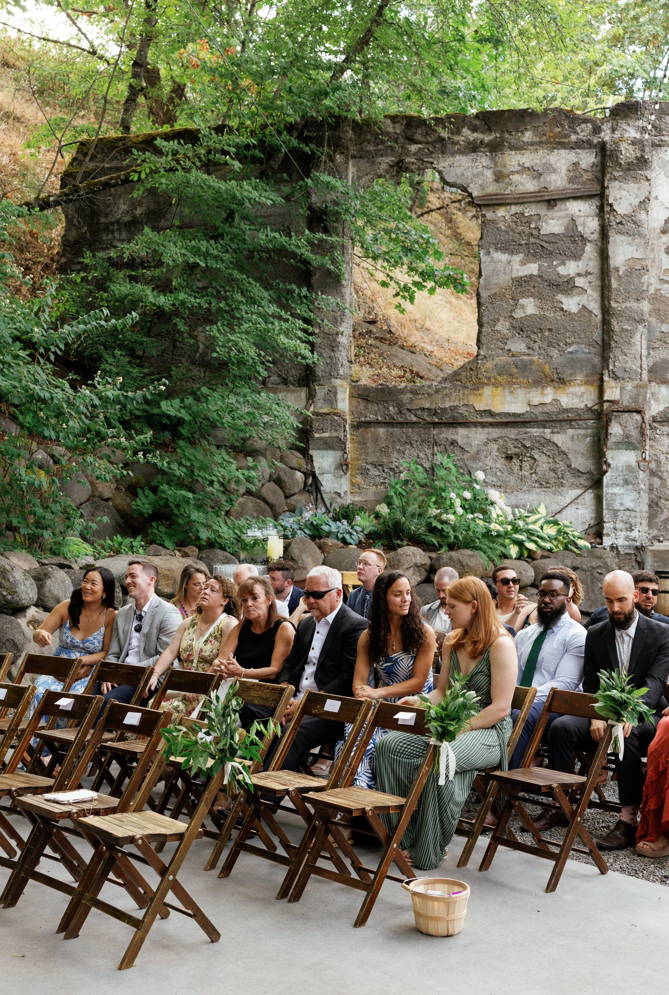 The_Ruins_Hood_River_Oregon_Wedding_Megan_VanDoran_Photography-149.jpg
