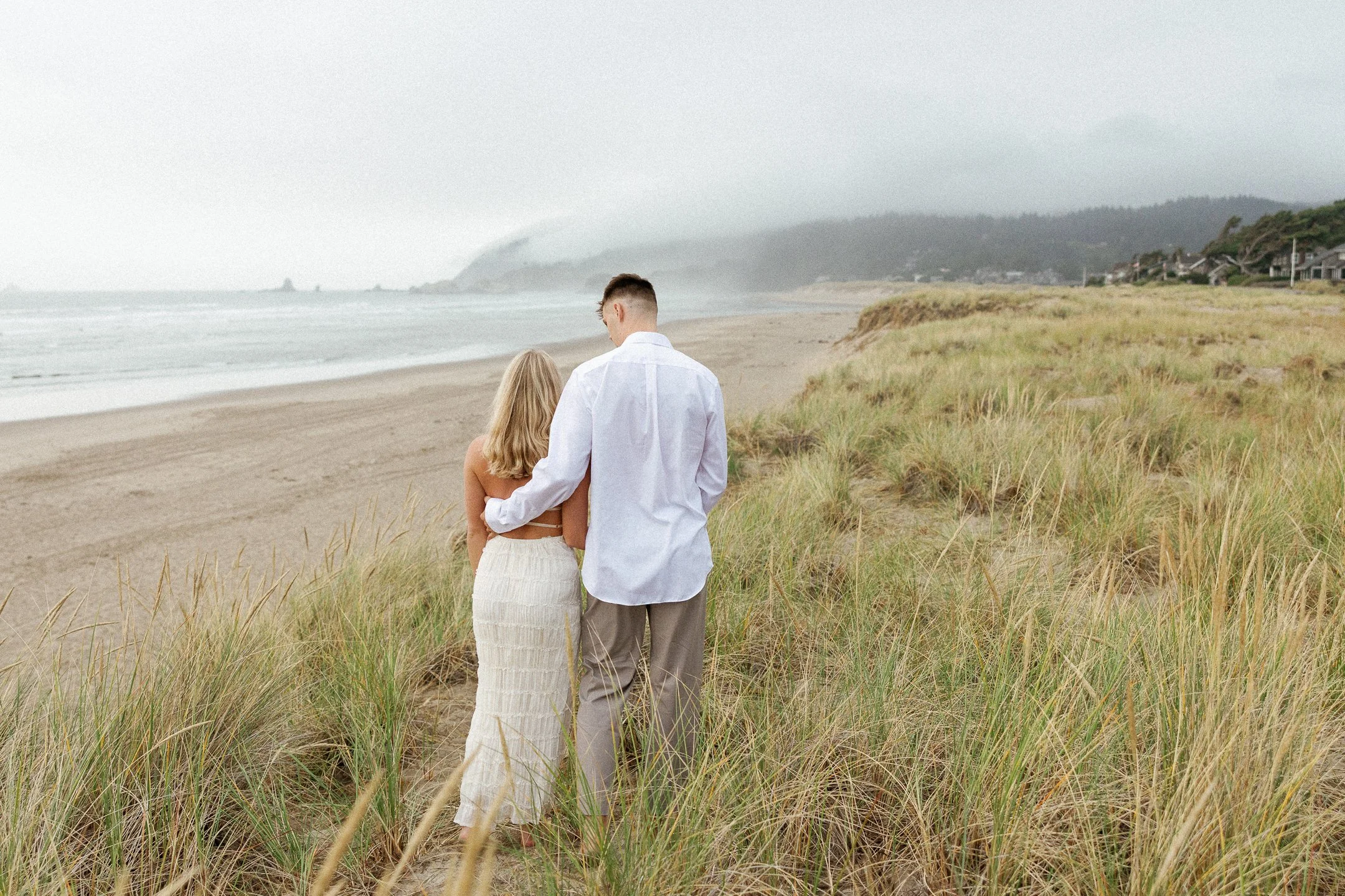 Megan_VanDoran_Photography_Cannon Beach_Oregon_Coast_Engagement-59.jpg