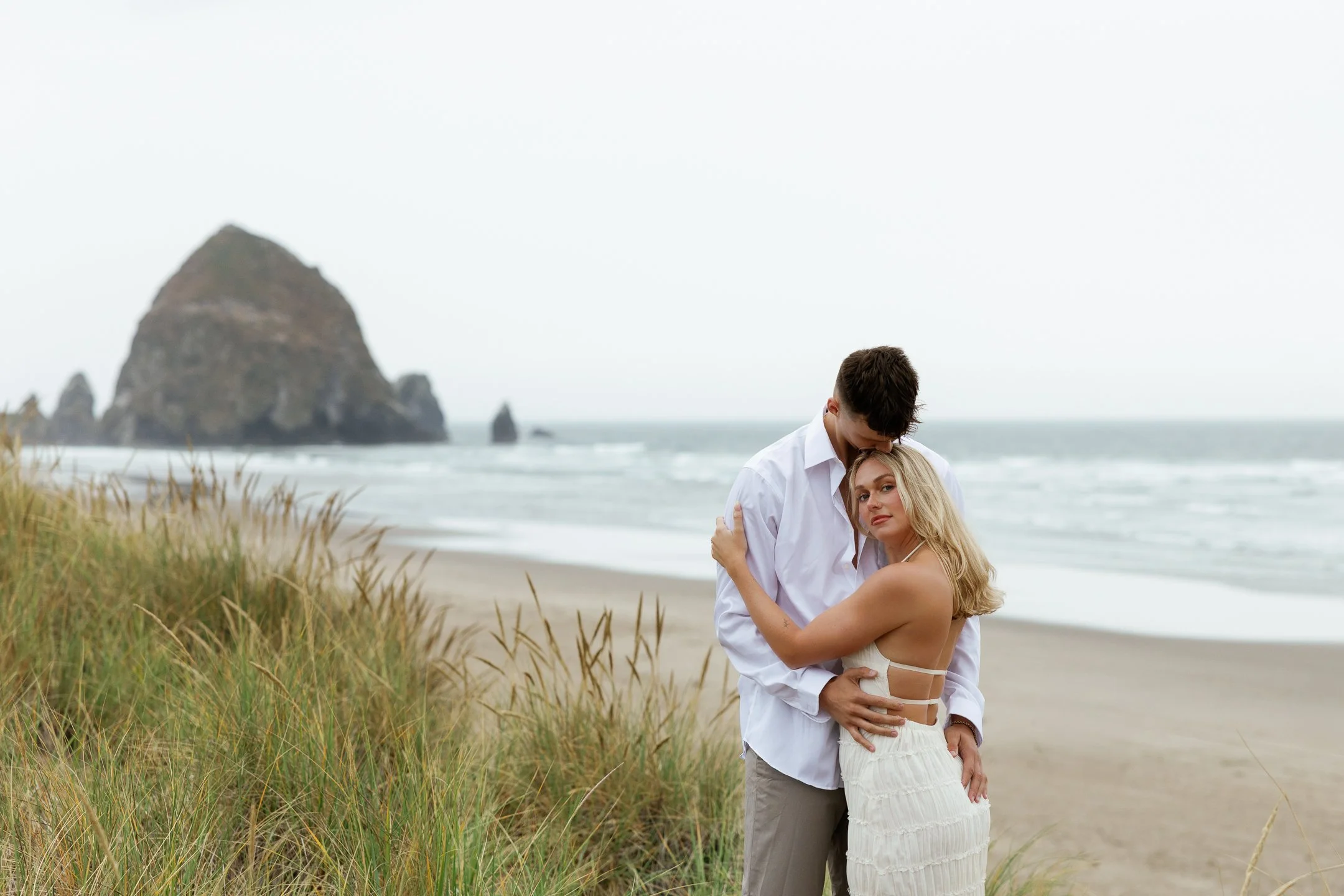 Megan_VanDoran_Photography_Cannon Beach_Oregon_Coast_Engagement-7.jpg